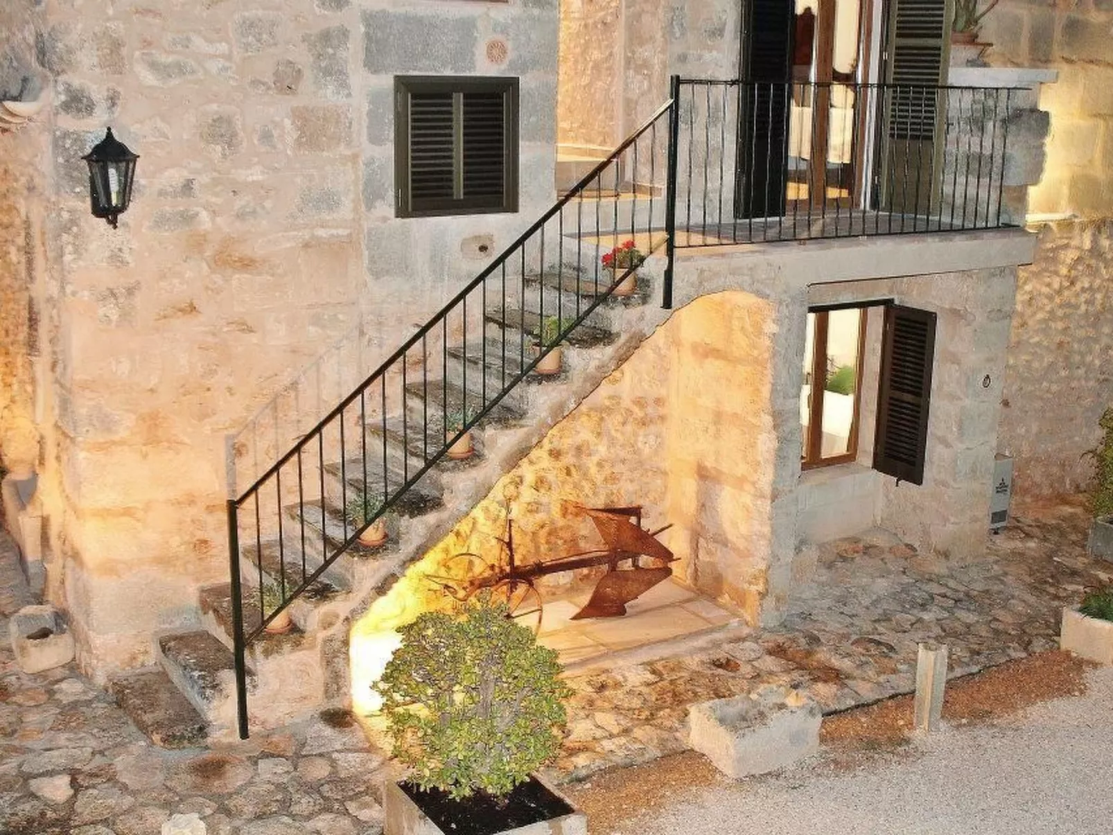 Finca "Son Gabriela" mit eigener Terrasse - Buiten