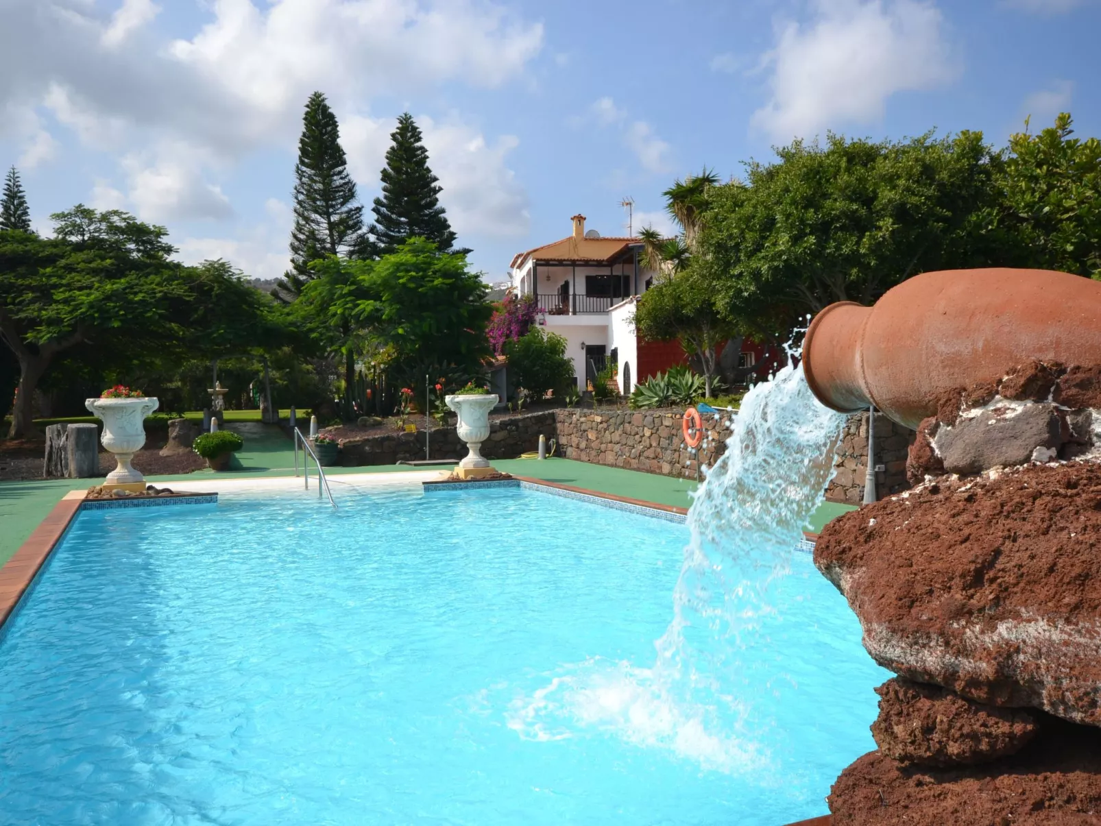 Villa mit Meerblick, für 10 Personen C03GC - Buiten