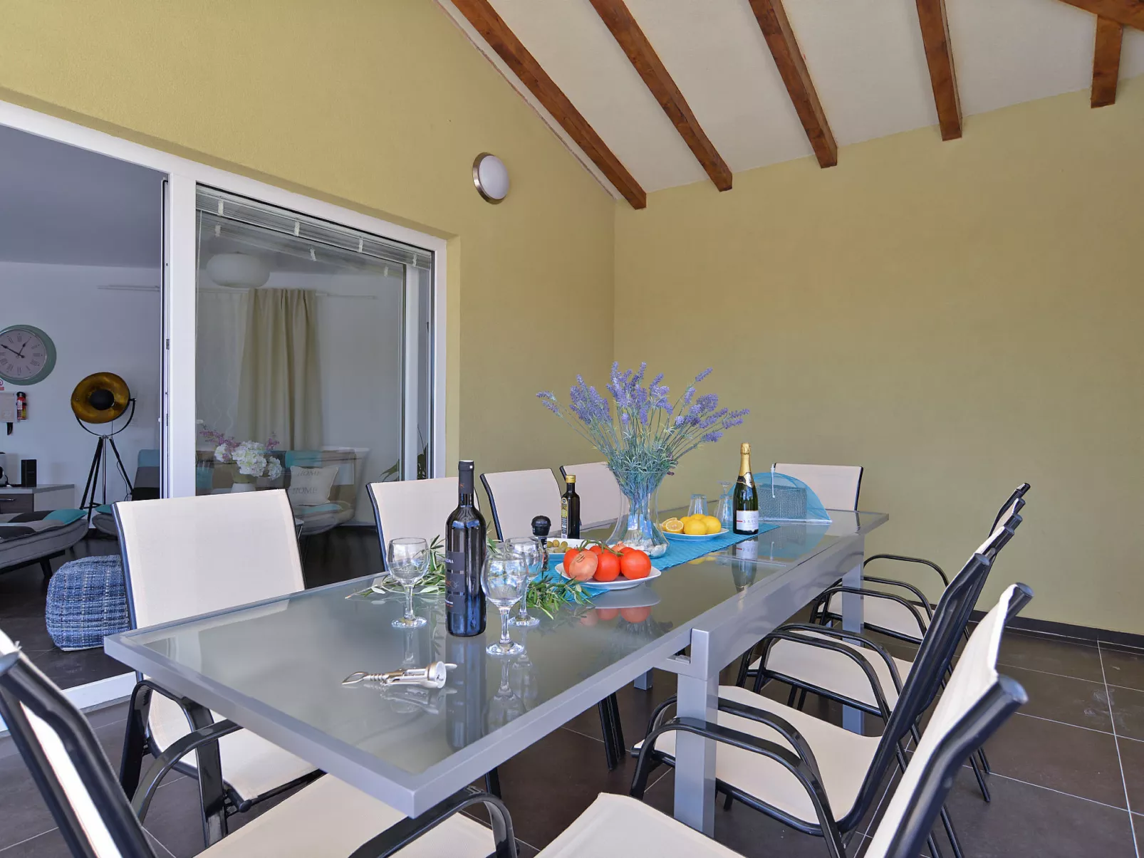 Villa 1519 - Image-tags.info