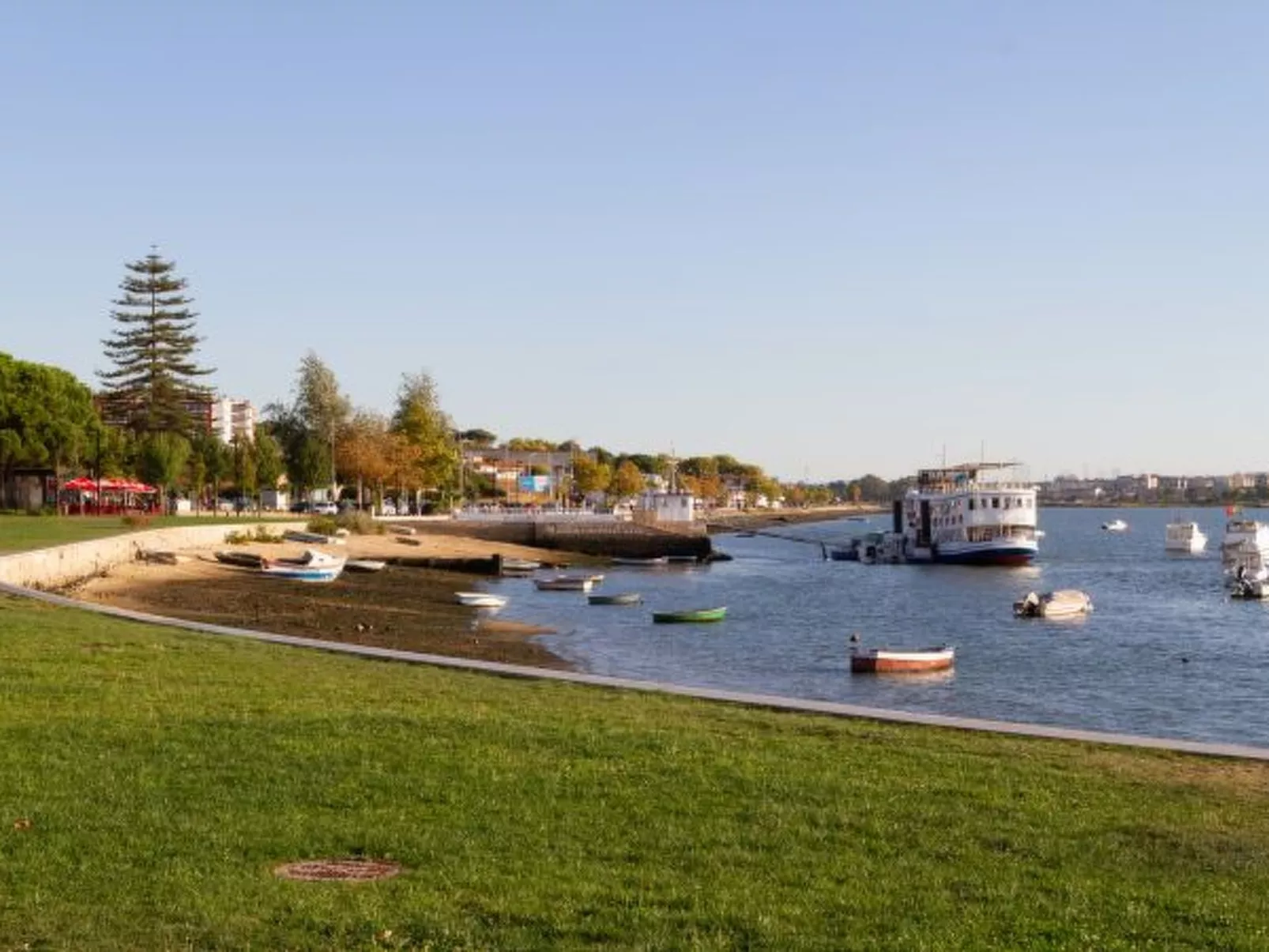 Seixal Bay Apartments - Loft - Buiten