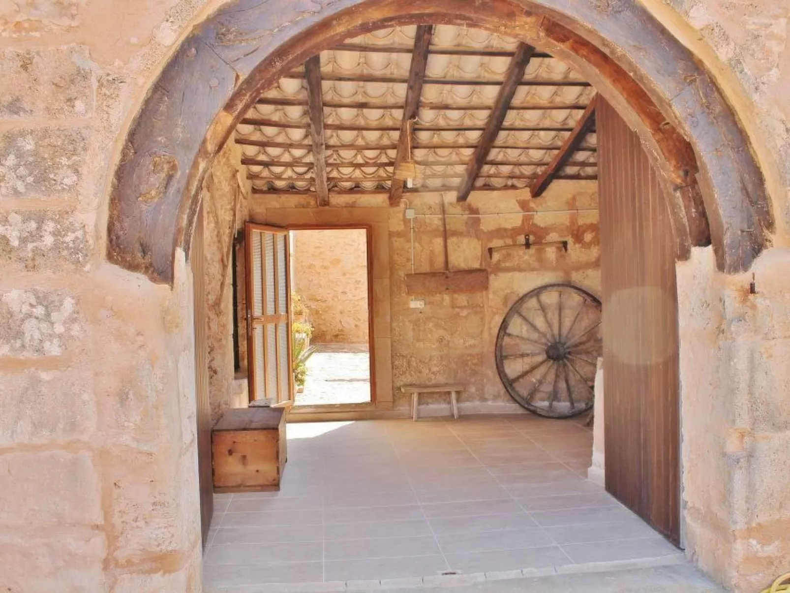 Finca "Son Gabriela" mit eigener Terrasse - Buiten