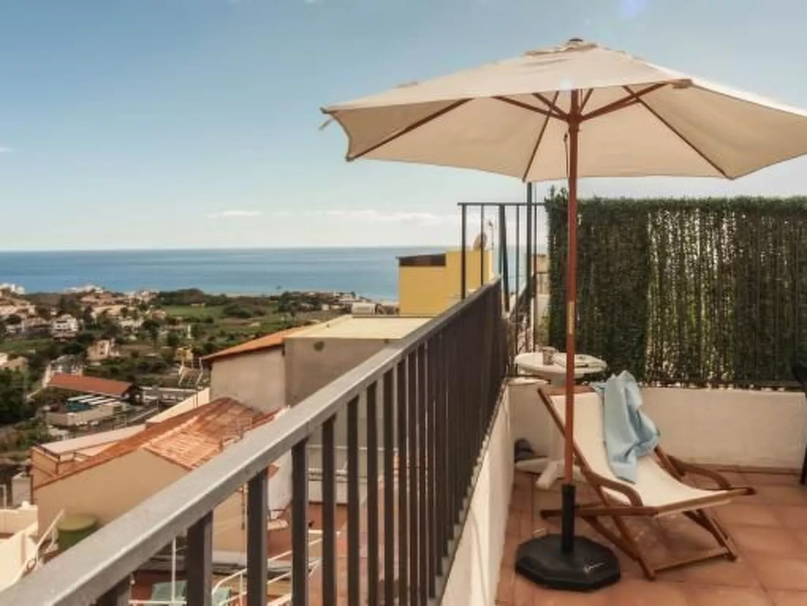 Fachwerkhaus "Askanova". - Buiten