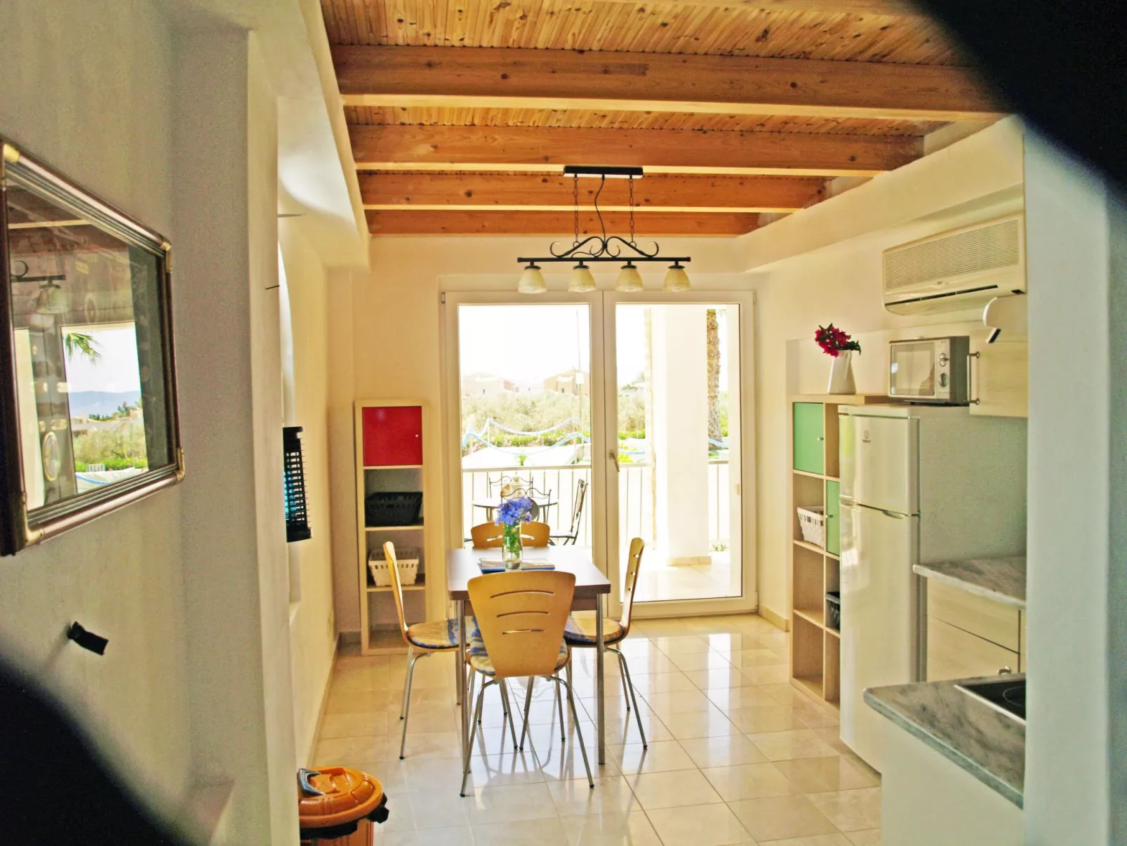 In Ermioni mit Garten, gemeinschaftlichem Pool und Terrasse - Binnen