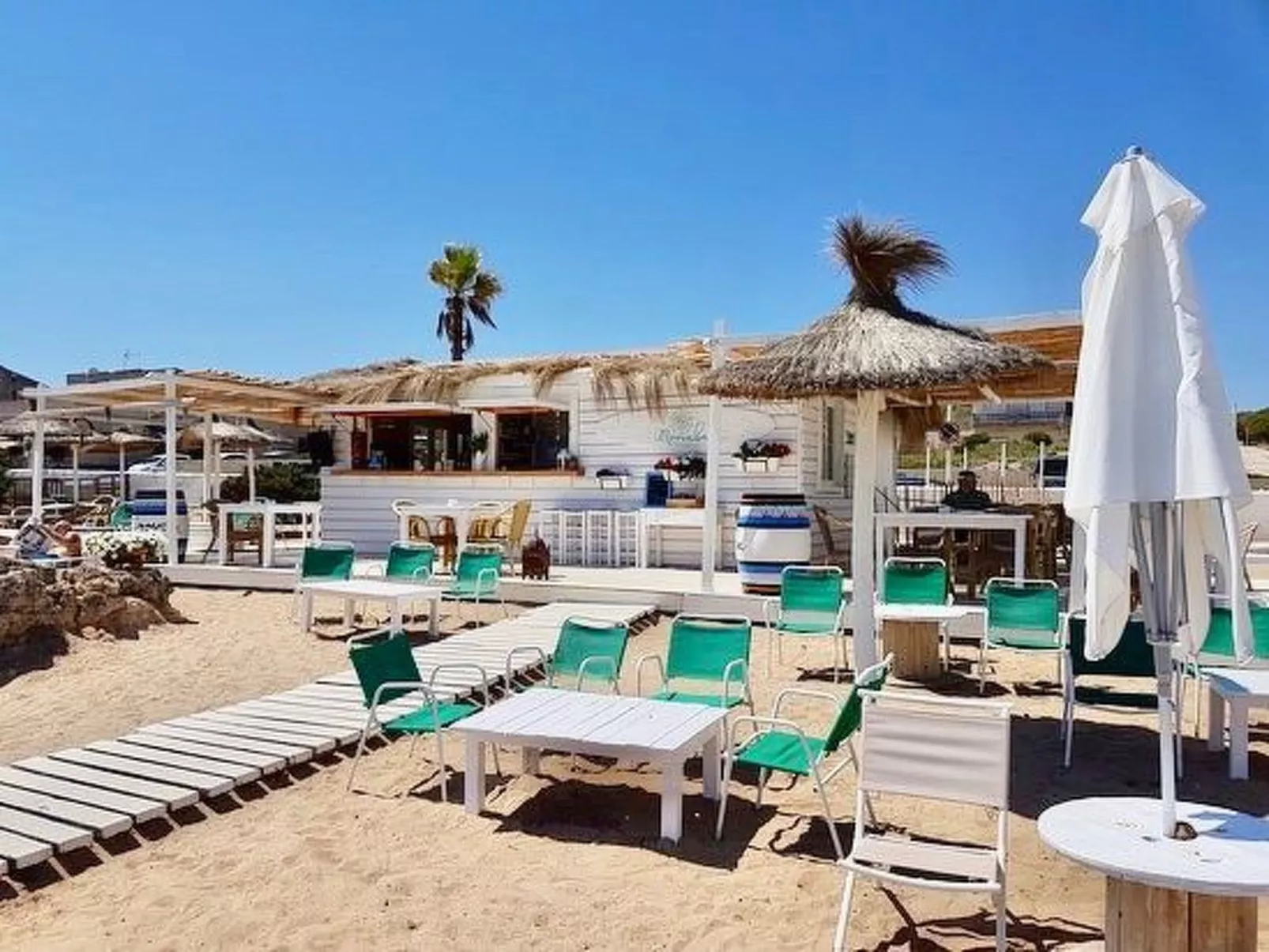 Strandvilla Beach and Ocean in Son Serra De Mari - Buiten