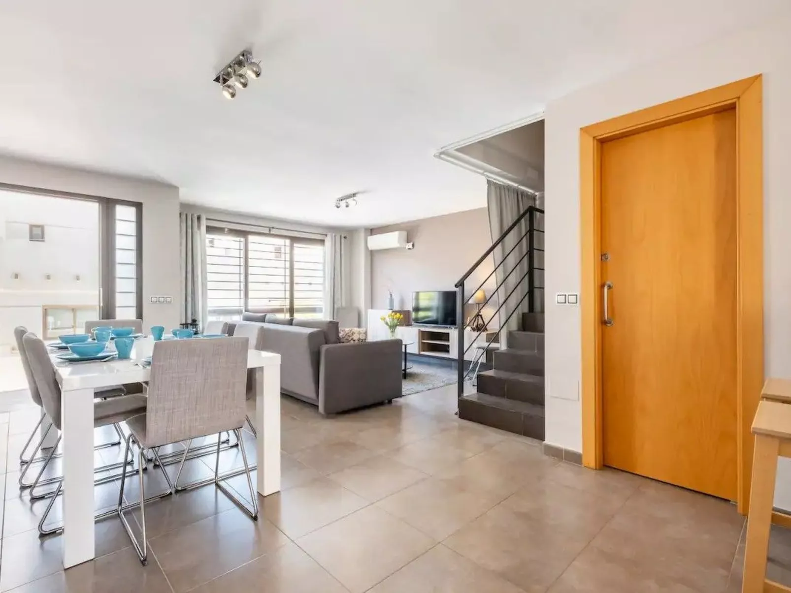 "Casa Valle Niza" mit Pool - Binnen