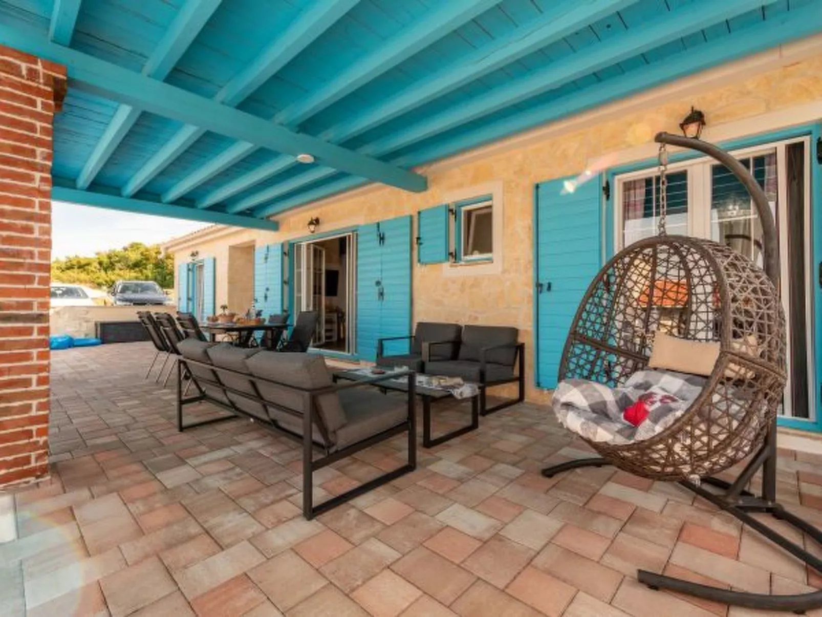 Villa Jurenda with heated pool - Image-tags.info