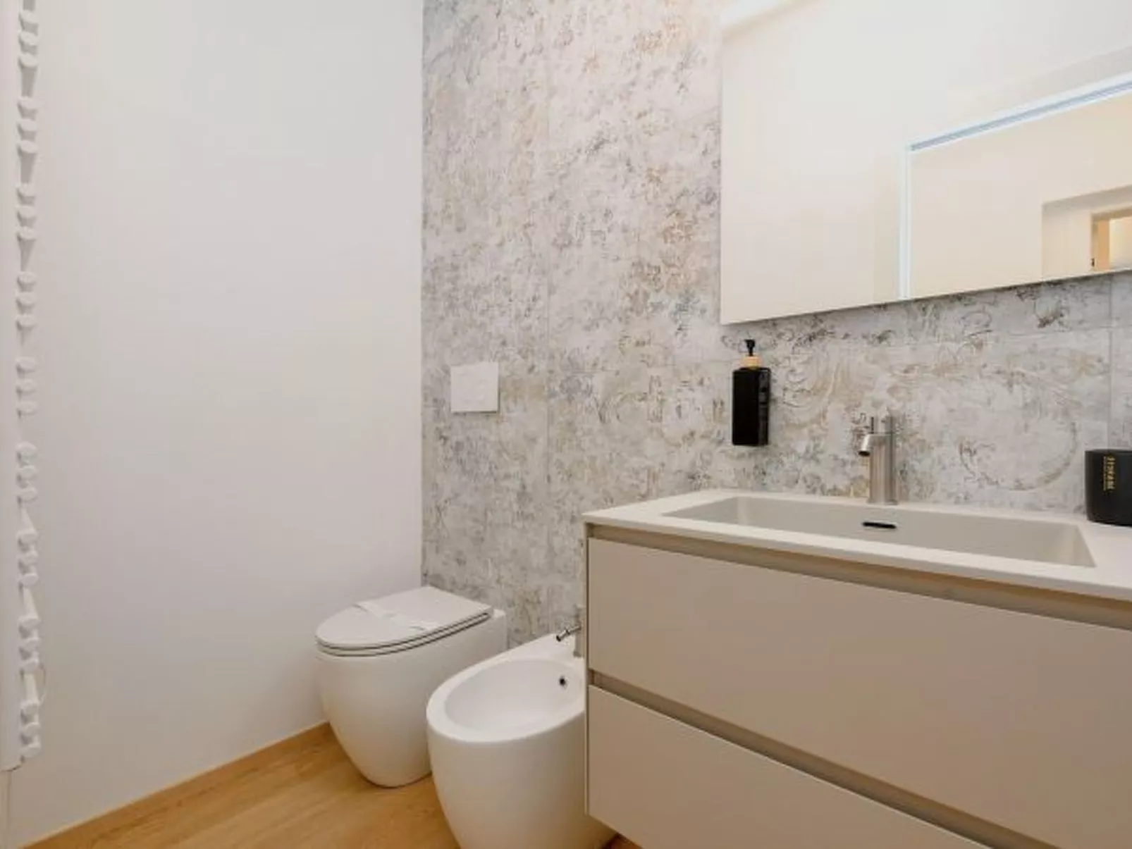 DesenzanoLoft - Der Riese vom See - Image-tags.info