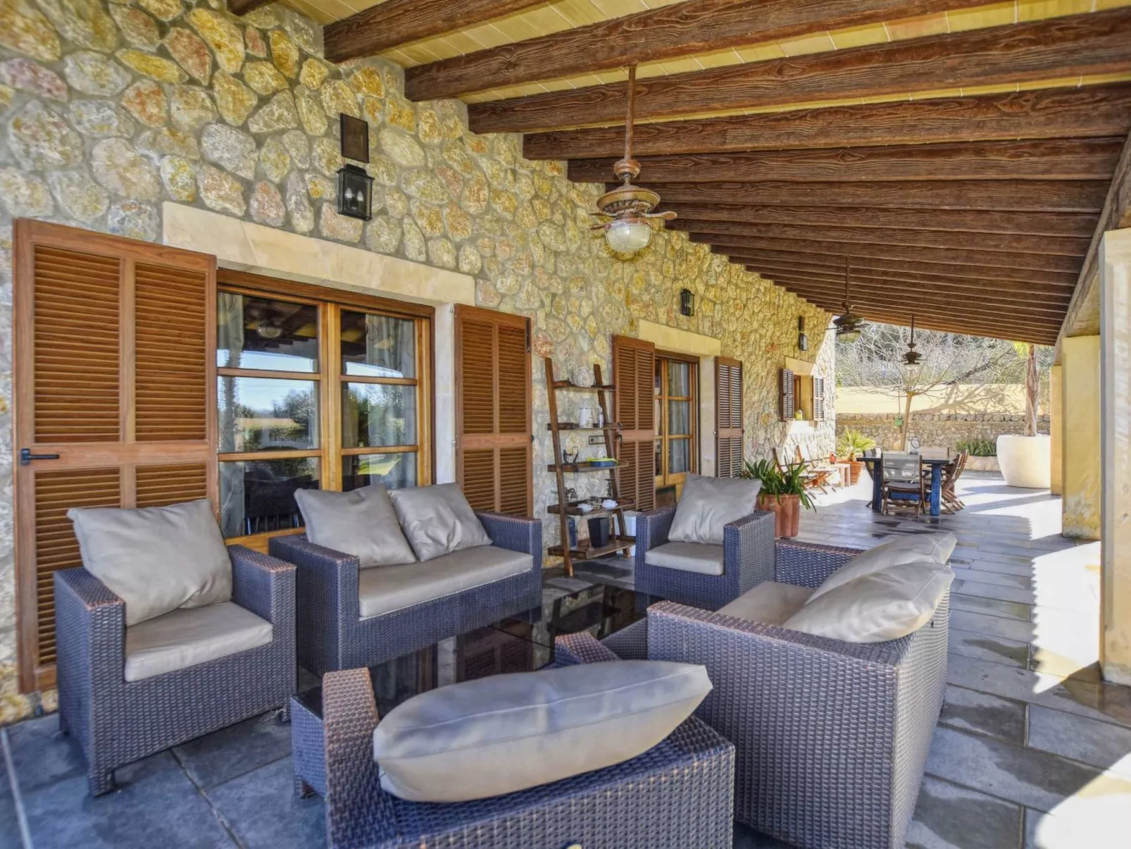 Wunderschönes Ferienhaus in Ariany mit Privatem Pool - Binnen