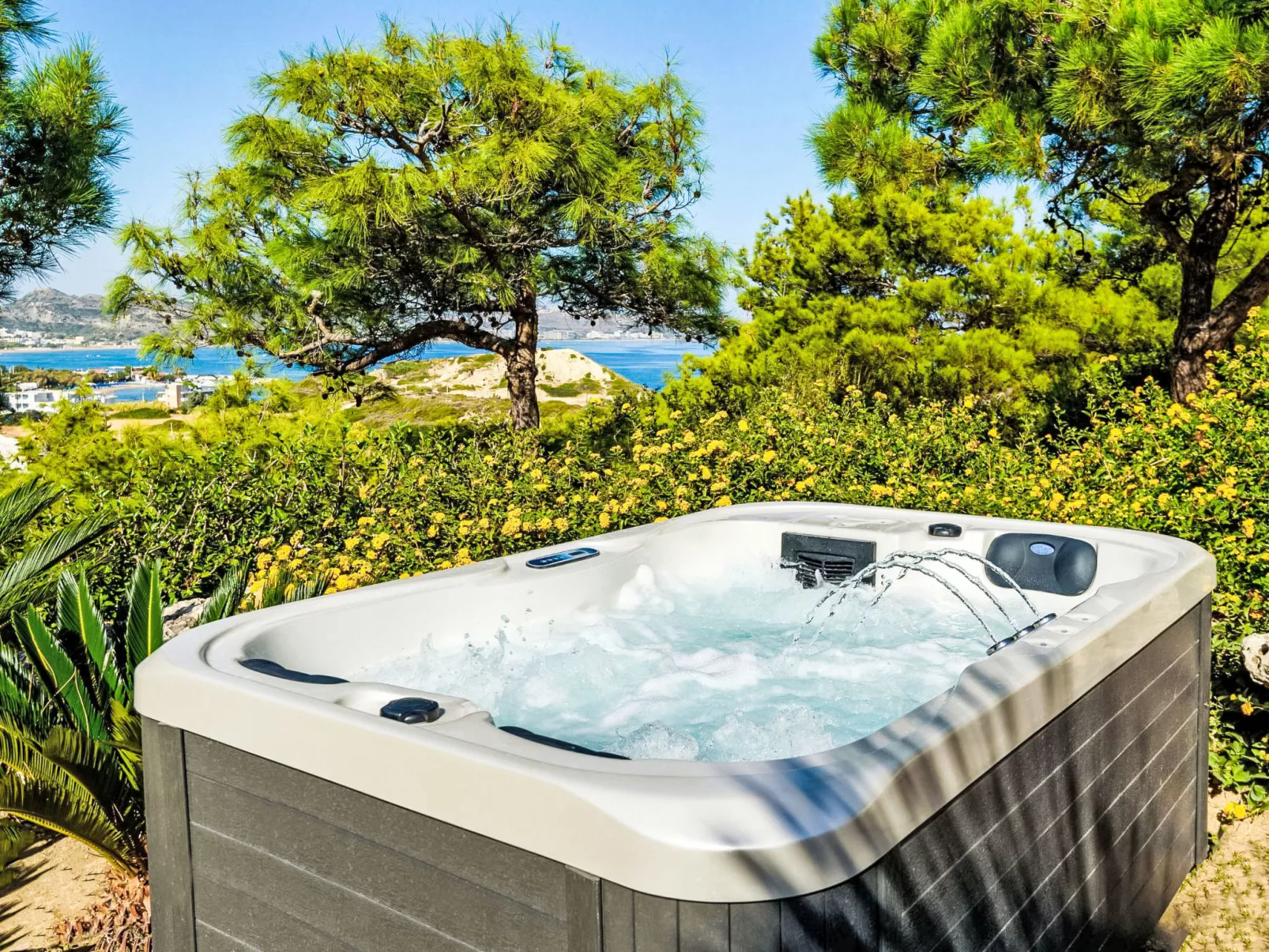 Villa Articiano mit Whirlpool und herrlicher Aussicht - Buiten