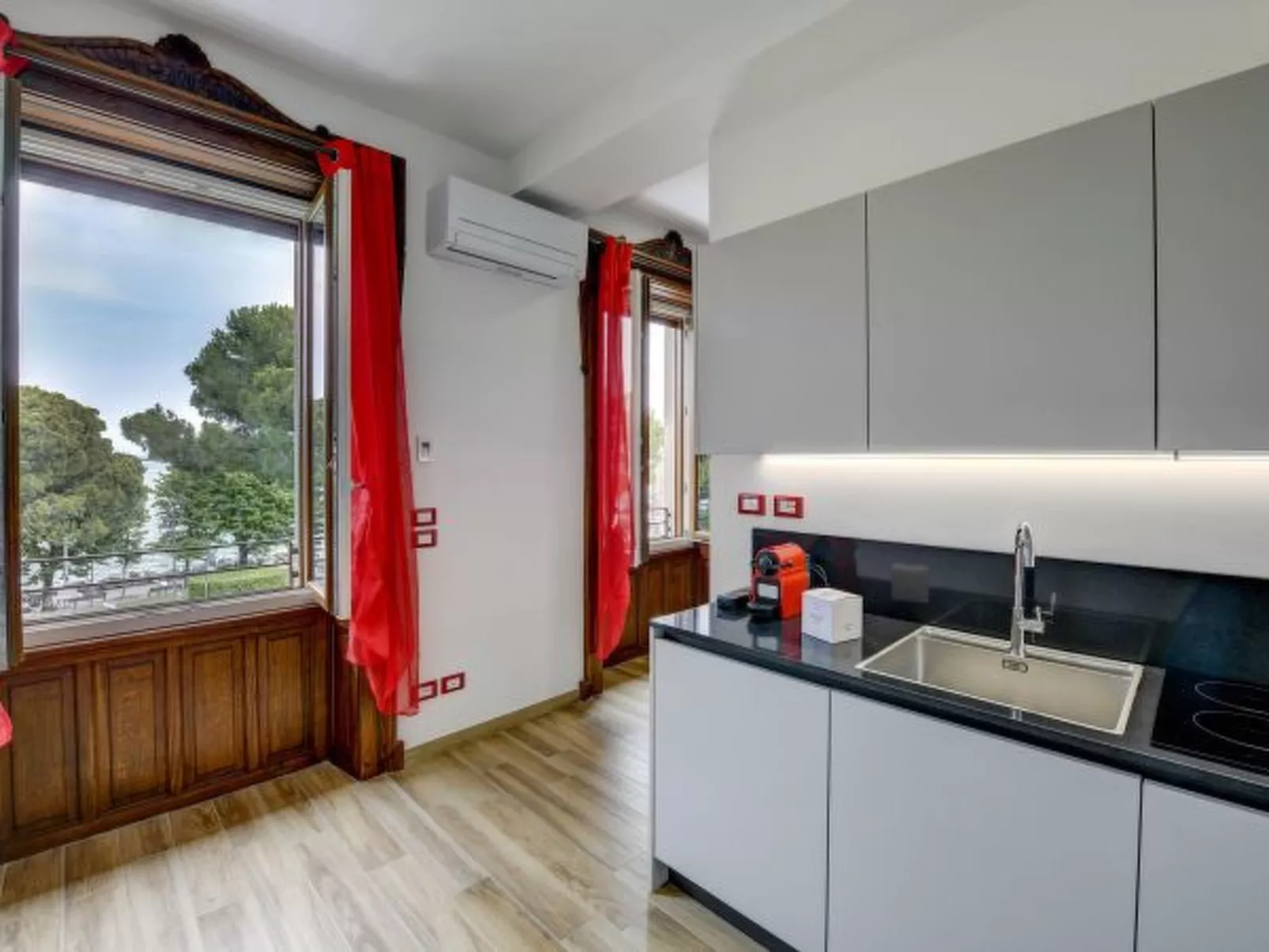 Desenzanoloft Palazzo Visconti - Luigi Visconti - Image-tags.info