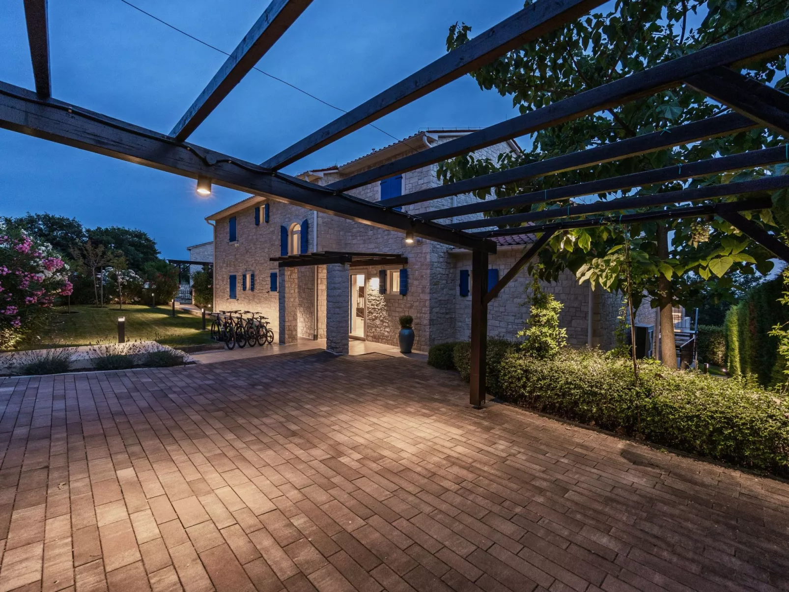 Romantische Villa mit Meerblick, Pool und Jacuzz - Image-tags.info