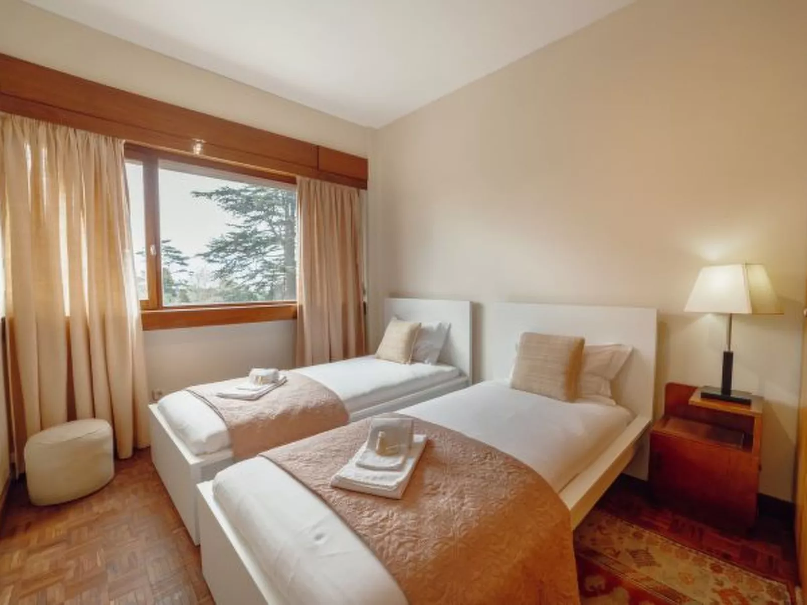 GRAND BOTANIC GARDEN APARTMENT by VACATIONY - Binnen