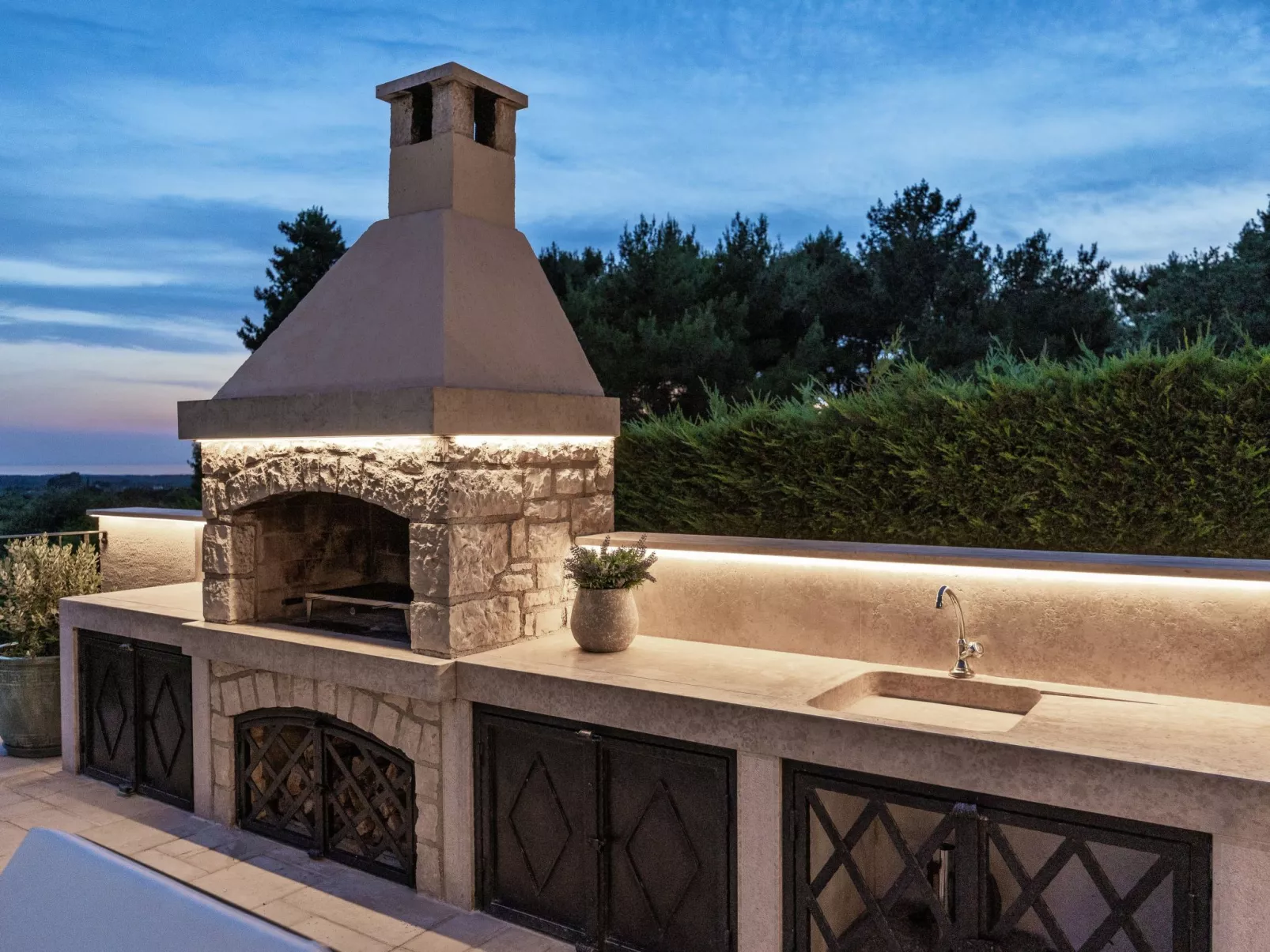 Romantische Villa mit Meerblick, Pool und Jacuzz - Image-tags.info