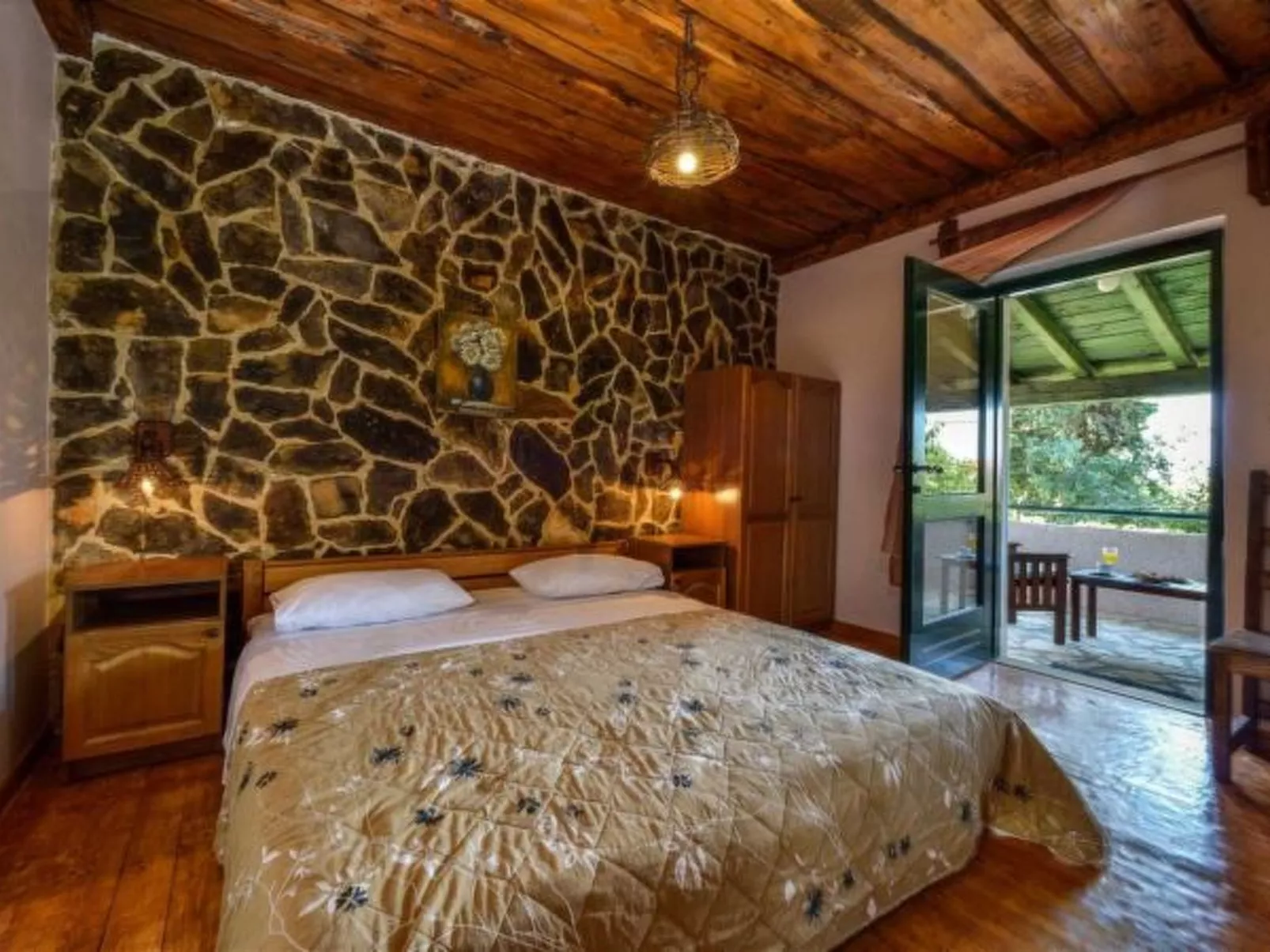 Stone Holiday house Zara with jacuzzi - Image-tags.info