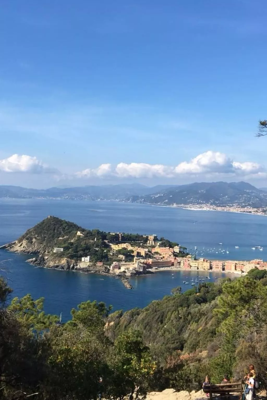 Ferienzimmer 'Mansarda Lina' mit Terrasse - Buiten