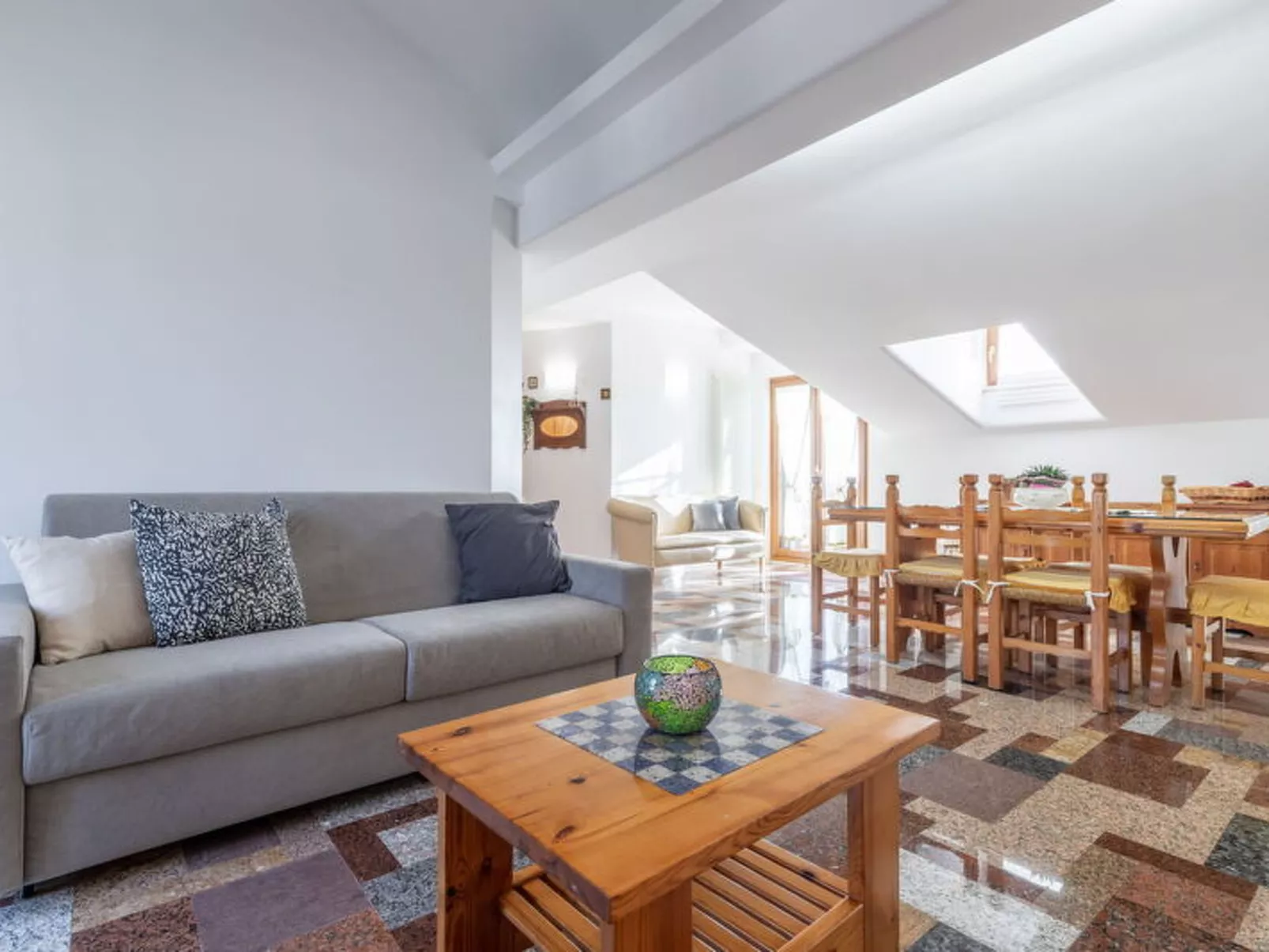 Altomare Apartment - Image-tags.info