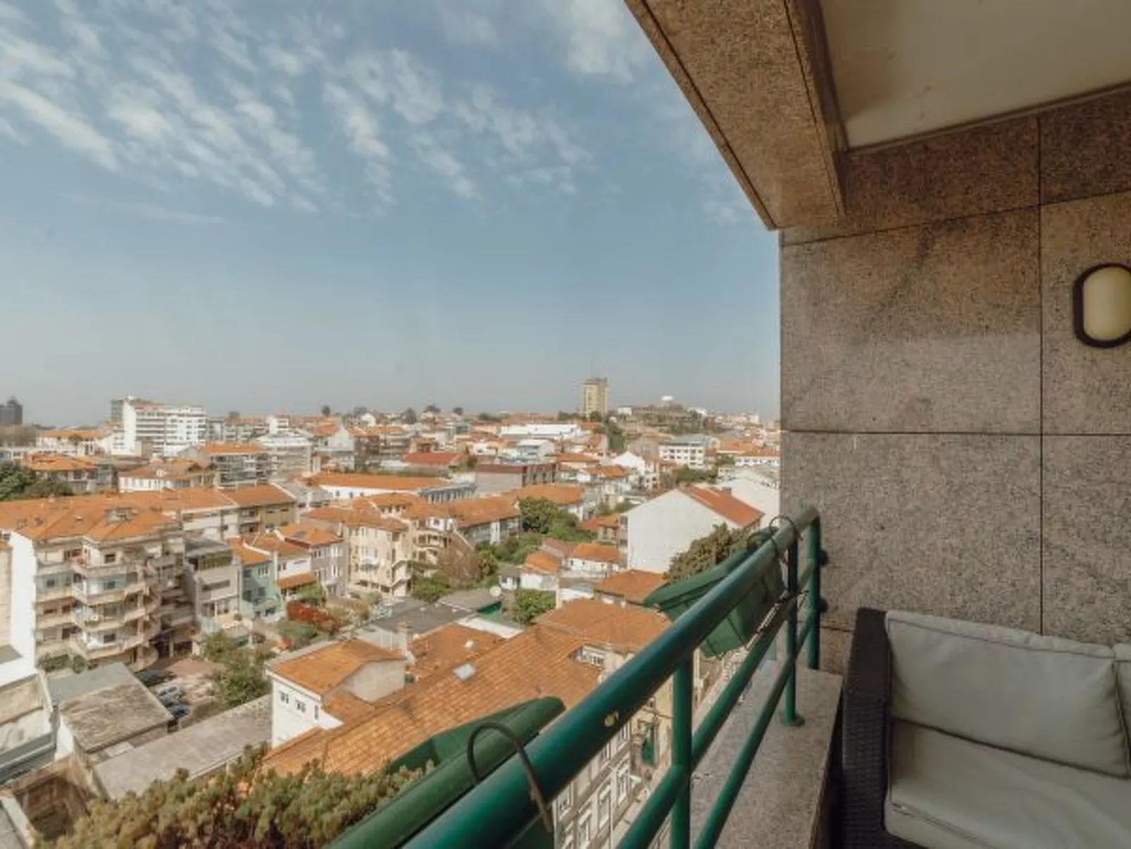 DOWNTOWN GRAND TOWER VIEW by VACATIONY - Buiten