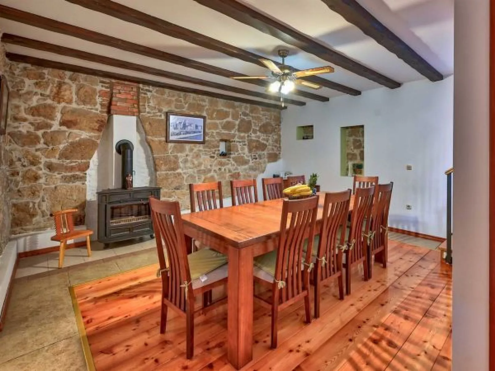 Villa Jacassa with heated pool and jacuzzi - Image-tags.info