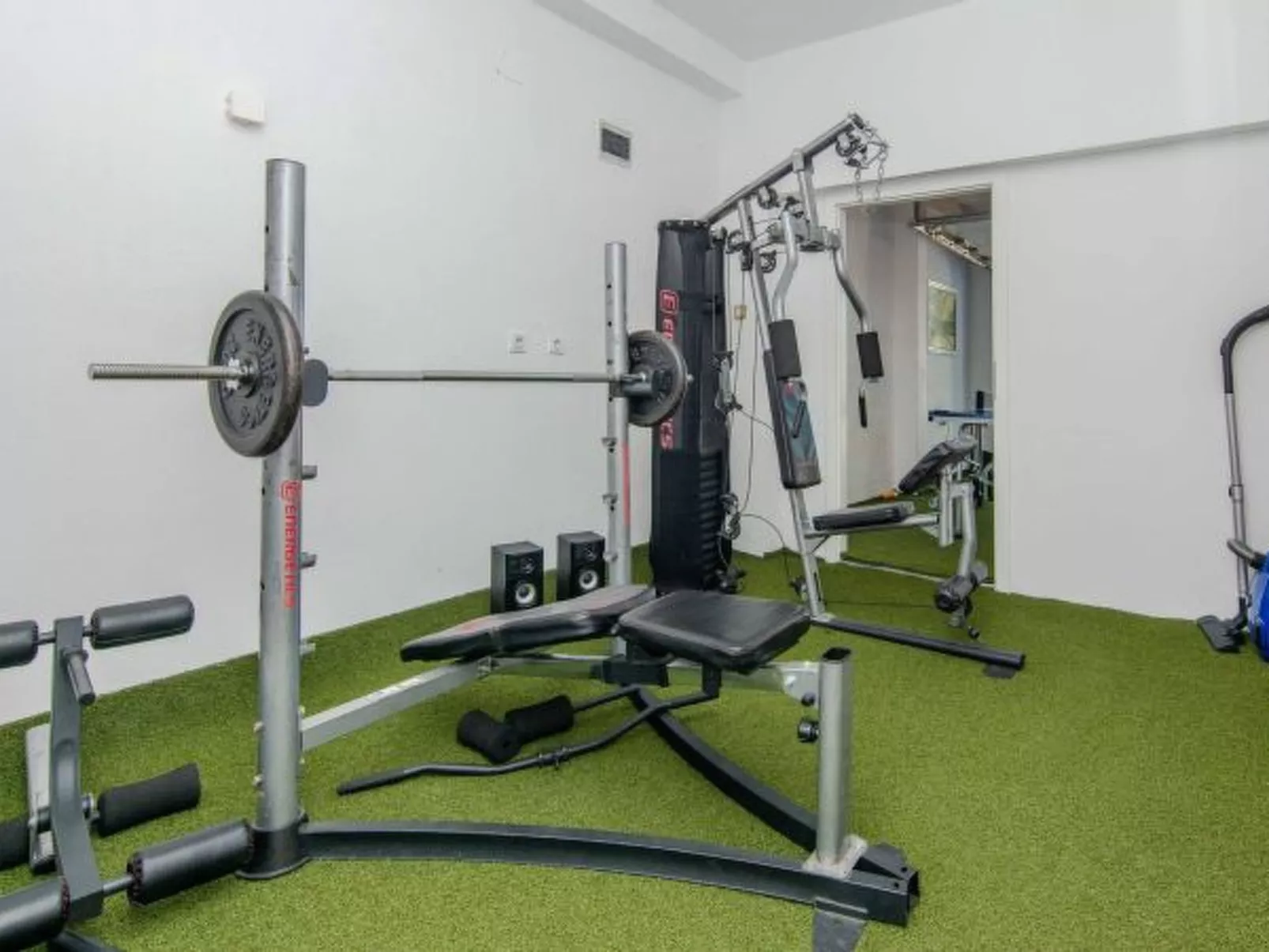 Villa Annamaria with large pool, Zadar - Image-tags.info