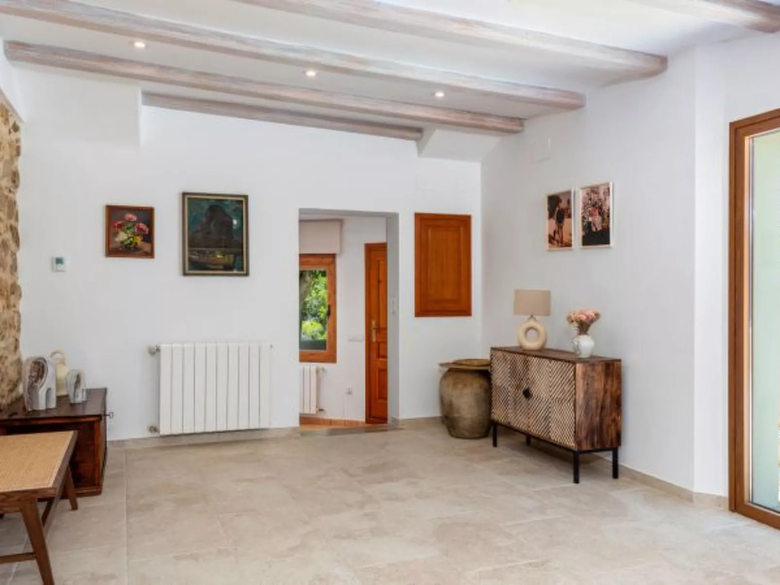 Villa Joan - PlusHolidays - Image-tags.info