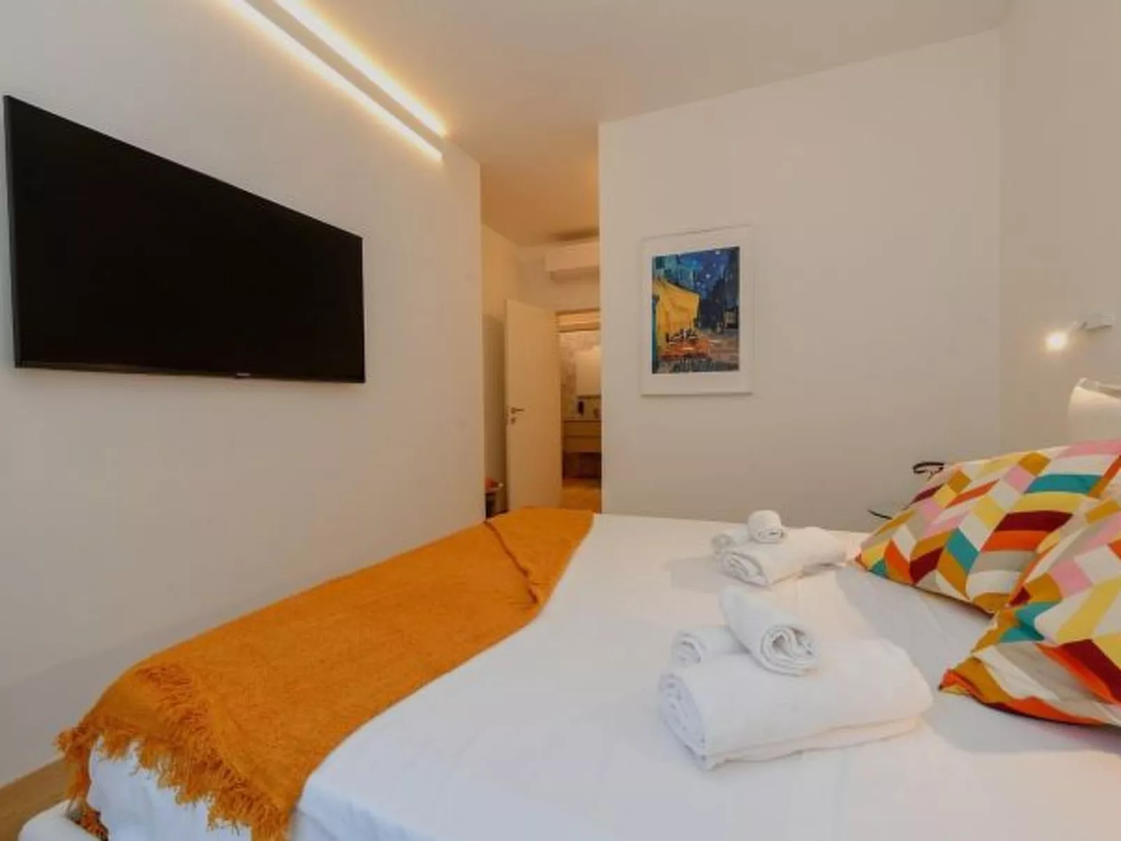 DesenzanoLoft - Der Riese vom See - Image-tags.info