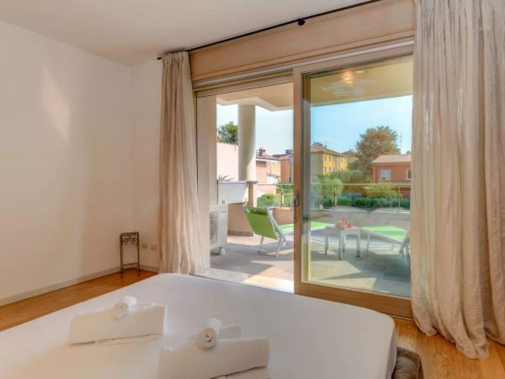 Desenzanoloft Oscar Luxury Suite - Image-tags.info