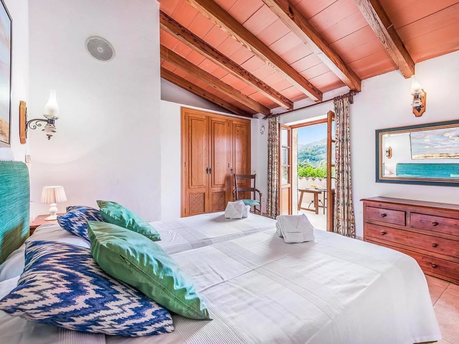 Ferienvilla "Rafalet - Binnen