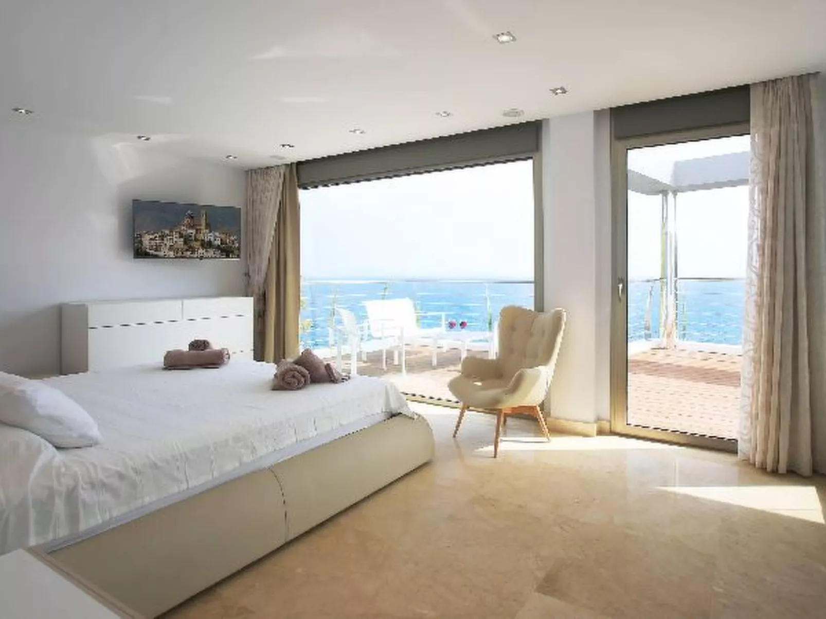 Villa Campomanes - PlusHolidays - Image-tags.info