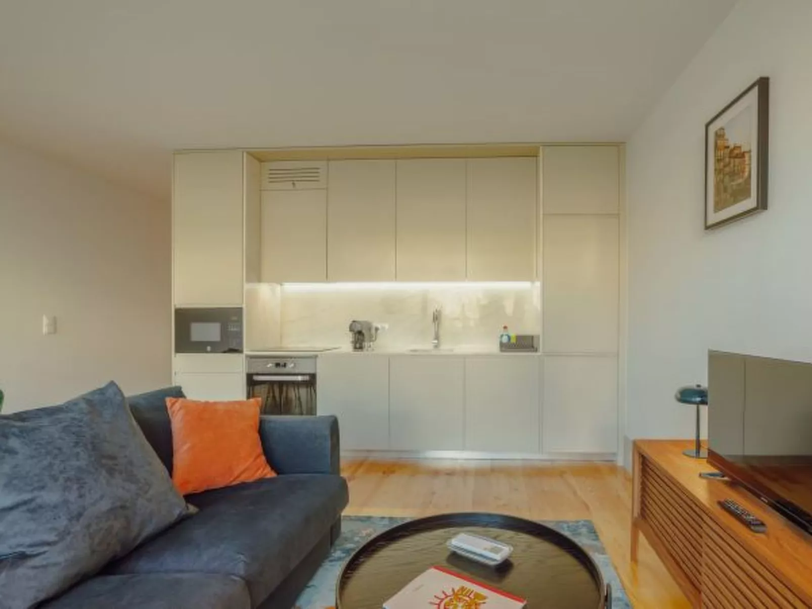 LEGACY OPORTO PREMIUM APARTMENT B by VACATIONY - Binnen