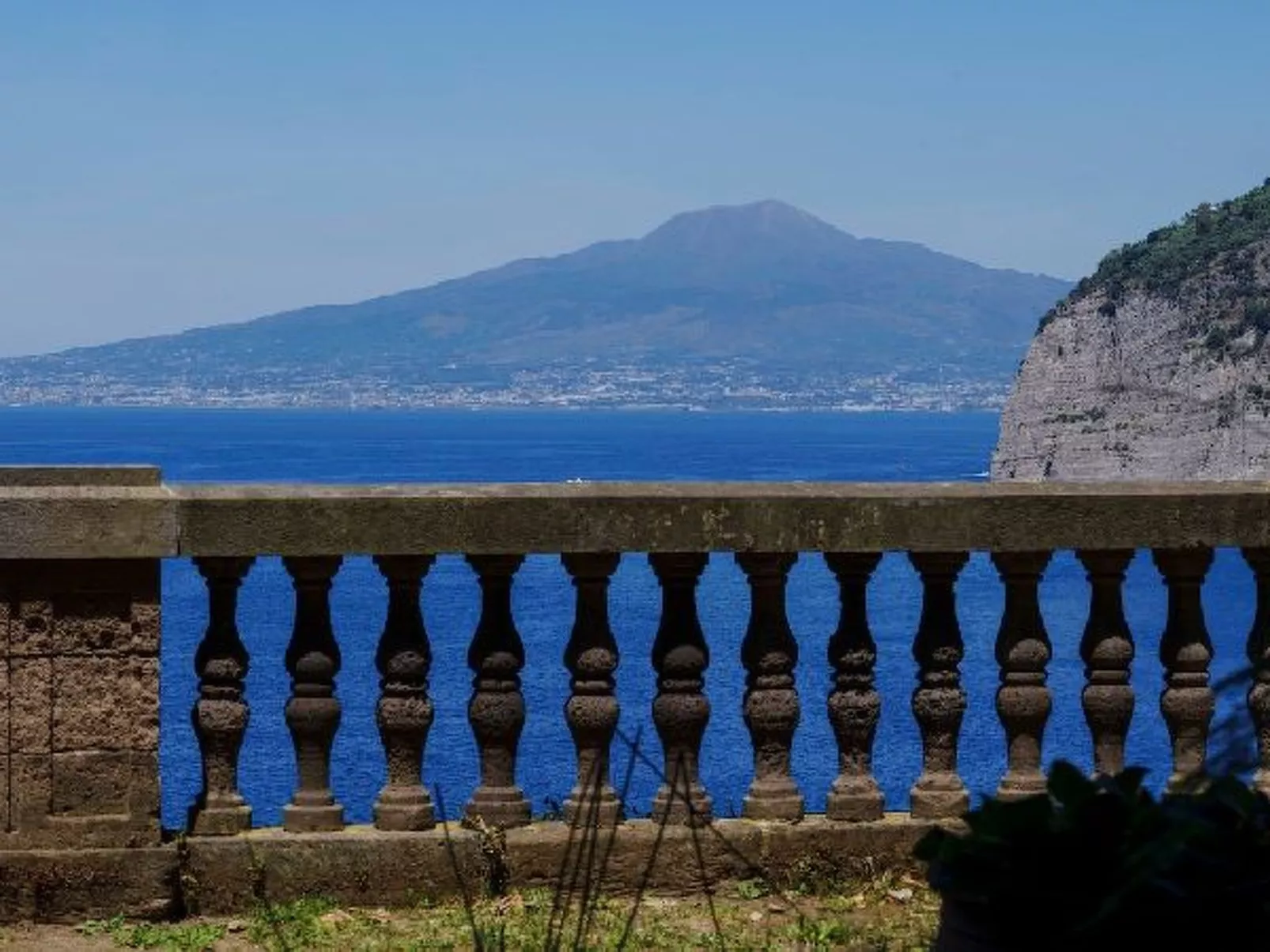 Il terrazzino di Villa Preziosa al Pizzo - Image-tags.info