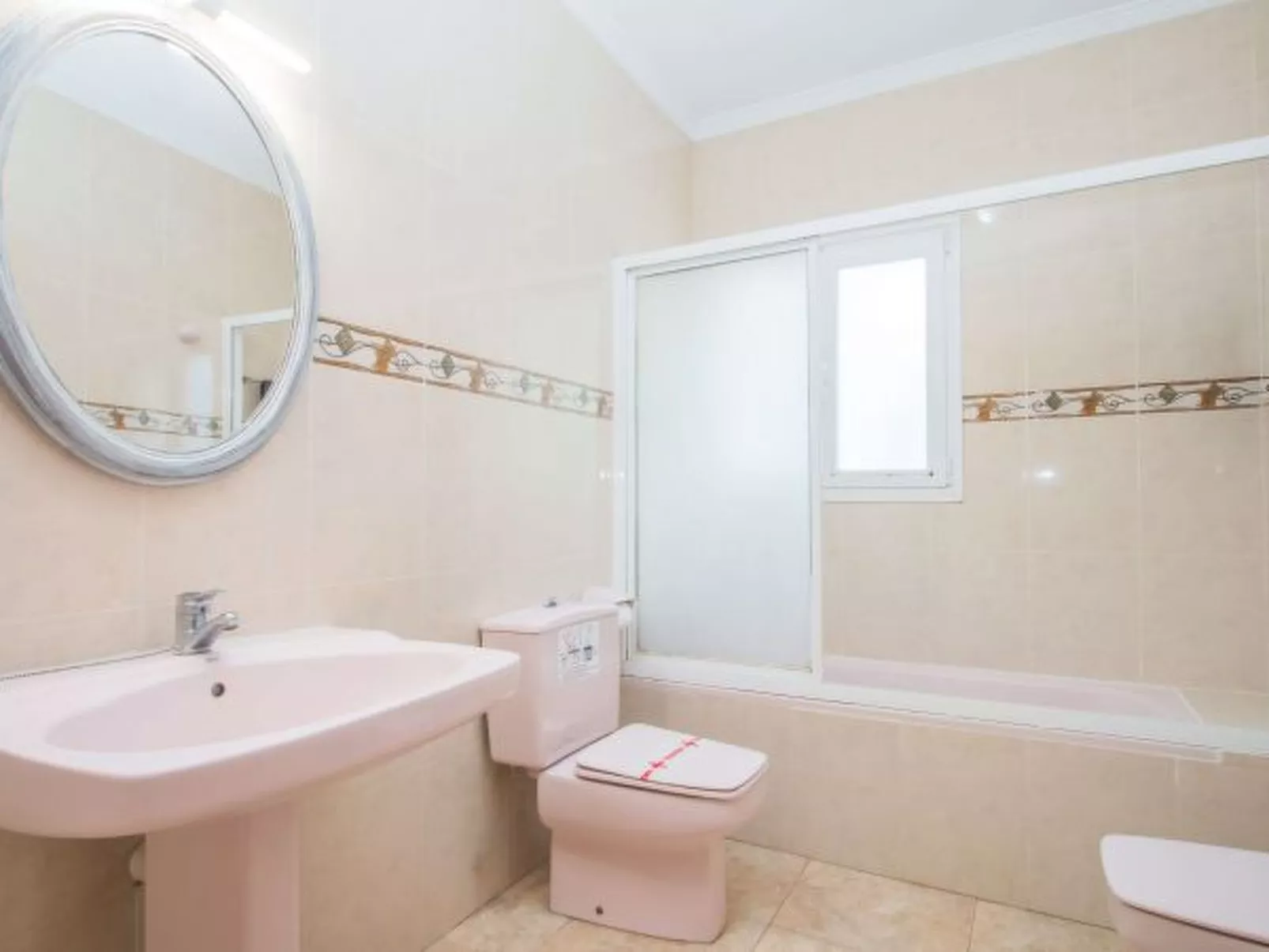 Villa Zelda - PlusHolidays - Image-tags.info