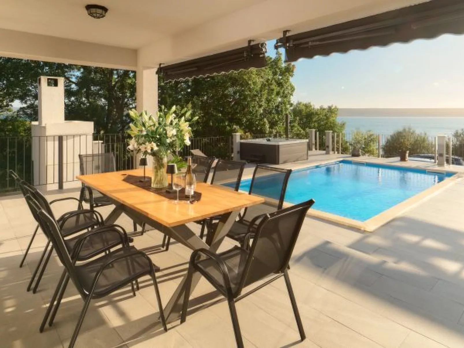 Beautiful Villa Katharina with pool - Buiten