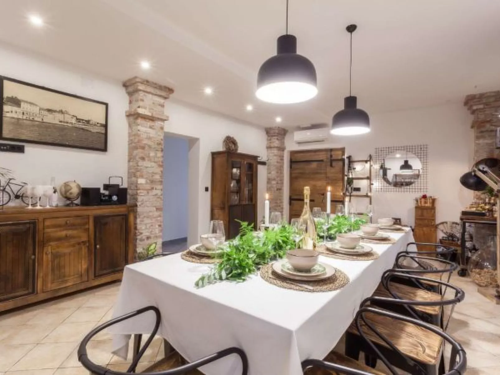 Villa Royal with heated pool - Image-tags.info