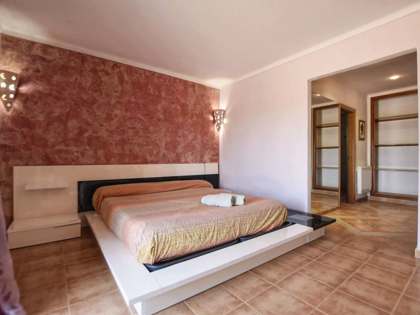 In Campos mit Privatem Pool - Binnen