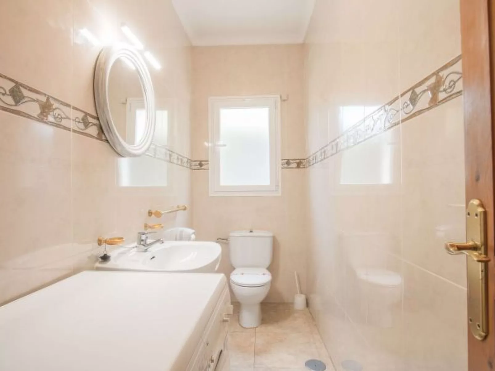 Villa Zelda - PlusHolidays - Image-tags.info