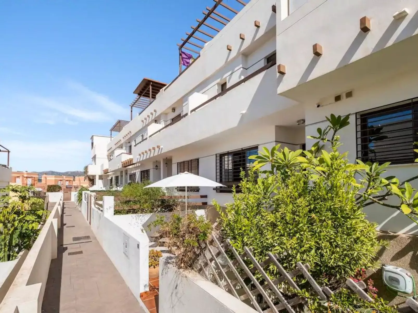 "Casa Valle Niza" mit Pool - Buiten