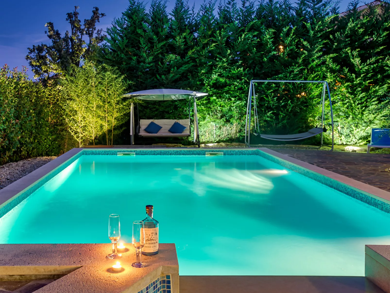 Villa 1519 - Image-tags.info