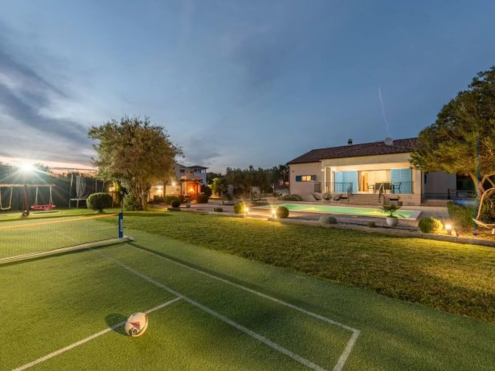 Casa Kamber with pool - Image-tags.info