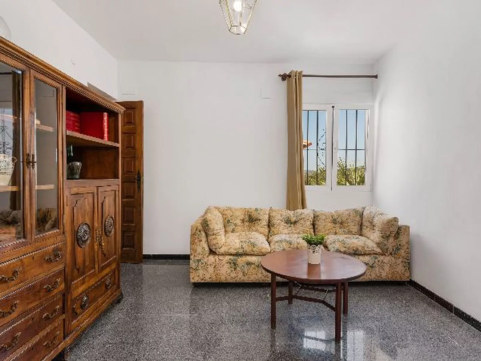 Villa Estacion - PlusHolidays - Image-tags.info