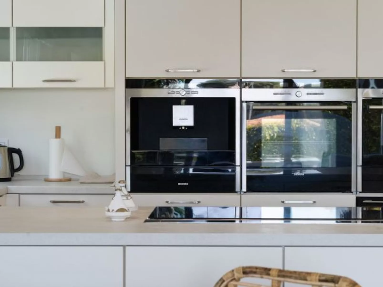 Villa Madrugada, beachside villa in Costabella - Image-tags.info