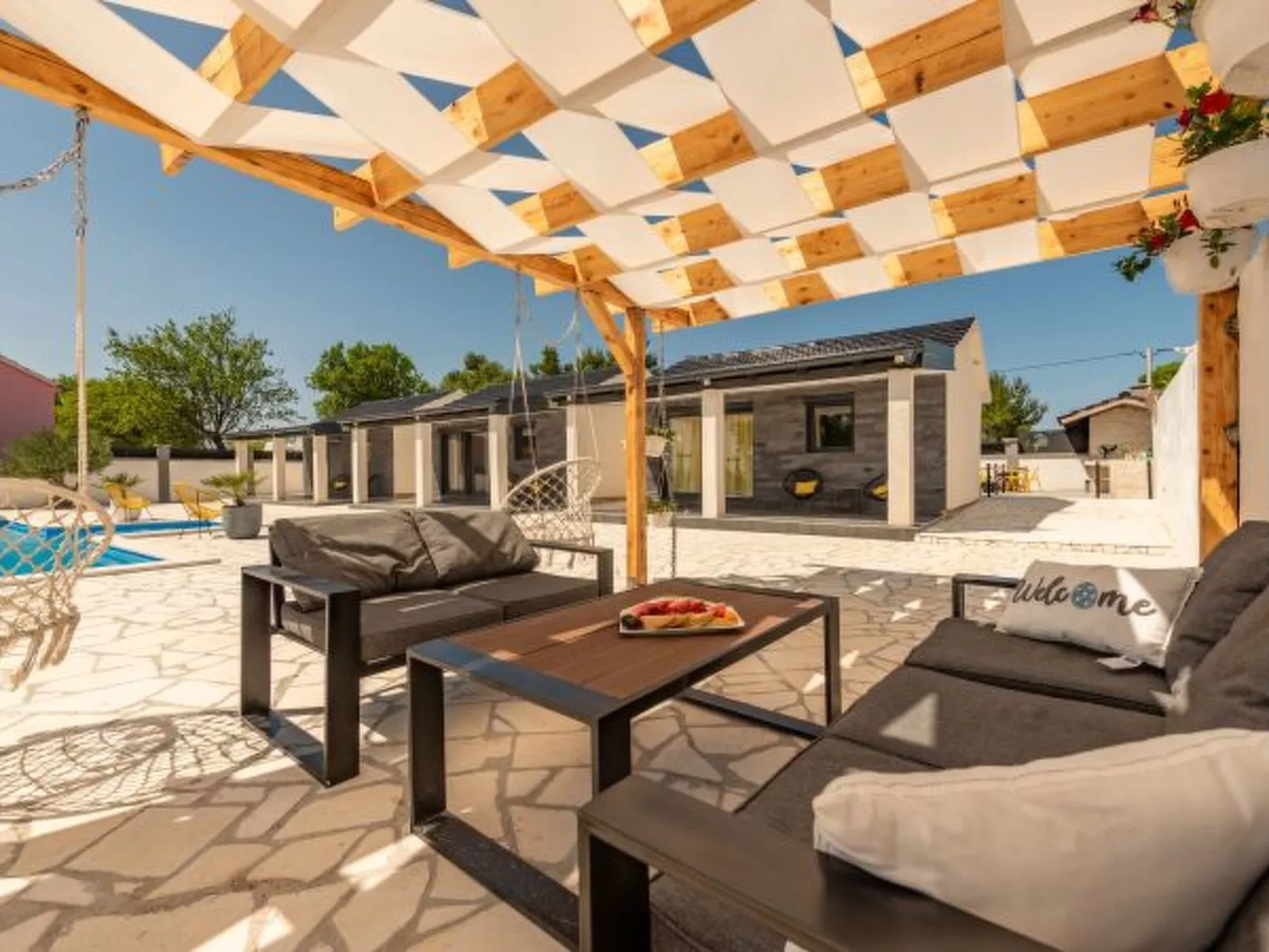 Unique Villa V with pool - Image-tags.info