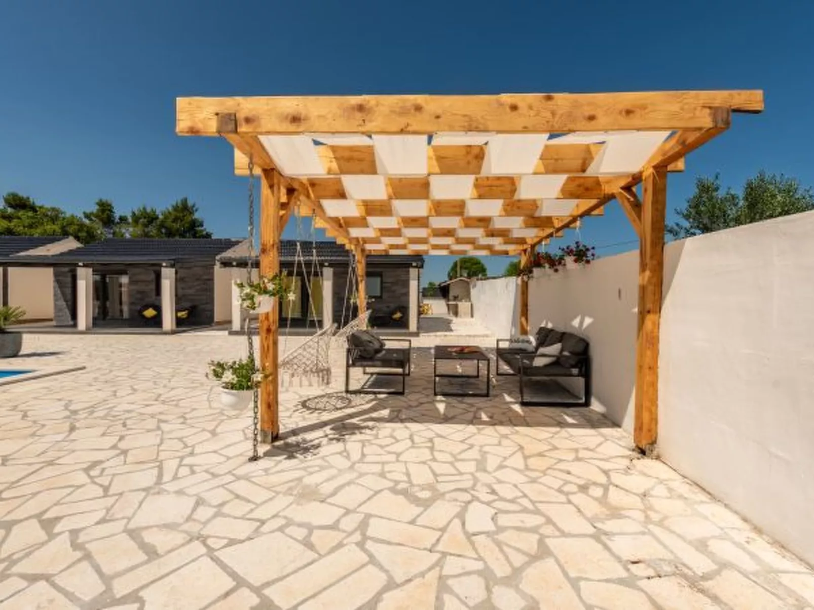 Unique Villa V with pool - Image-tags.info