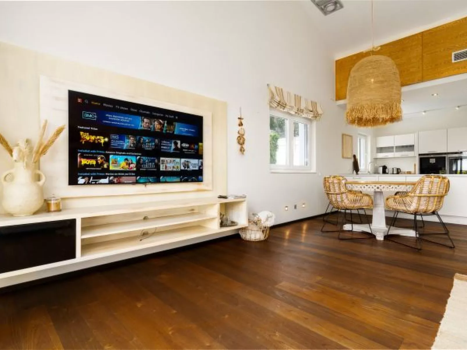 Villa Madrugada, beachside villa in Costabella - Image-tags.info