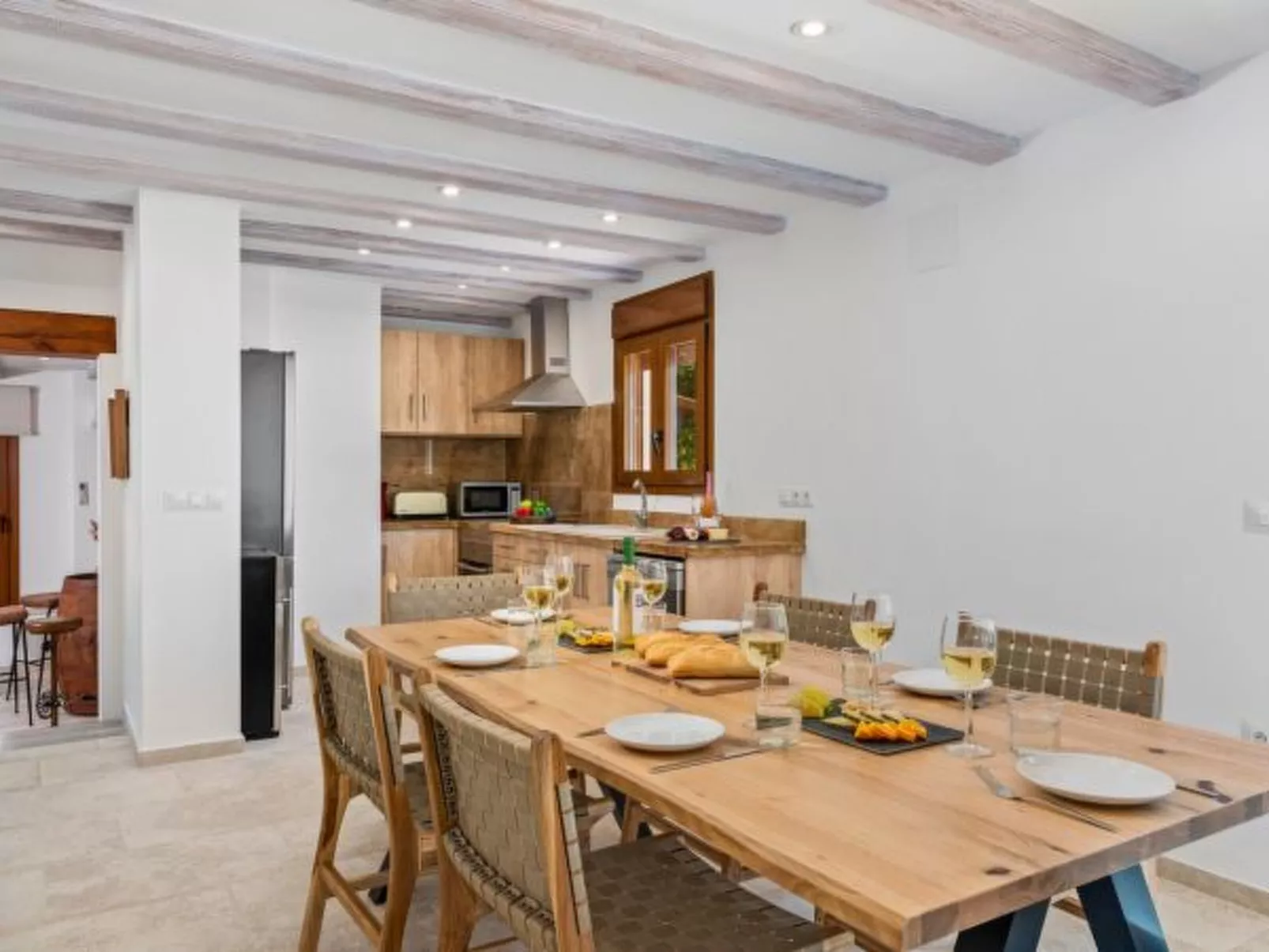 Villa Joan - PlusHolidays - Image-tags.info