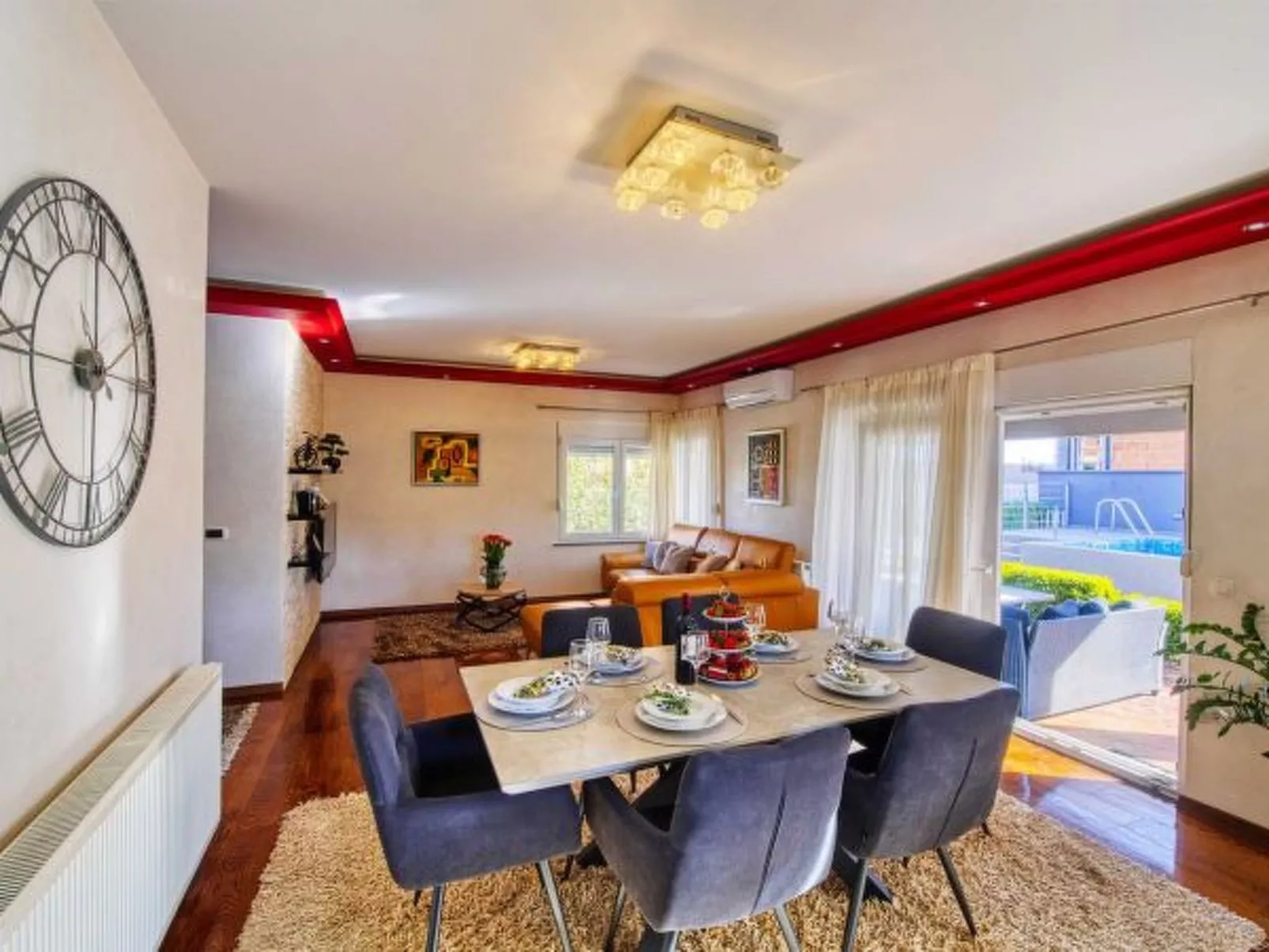 Villa Enna with heated pool - Image-tags.info