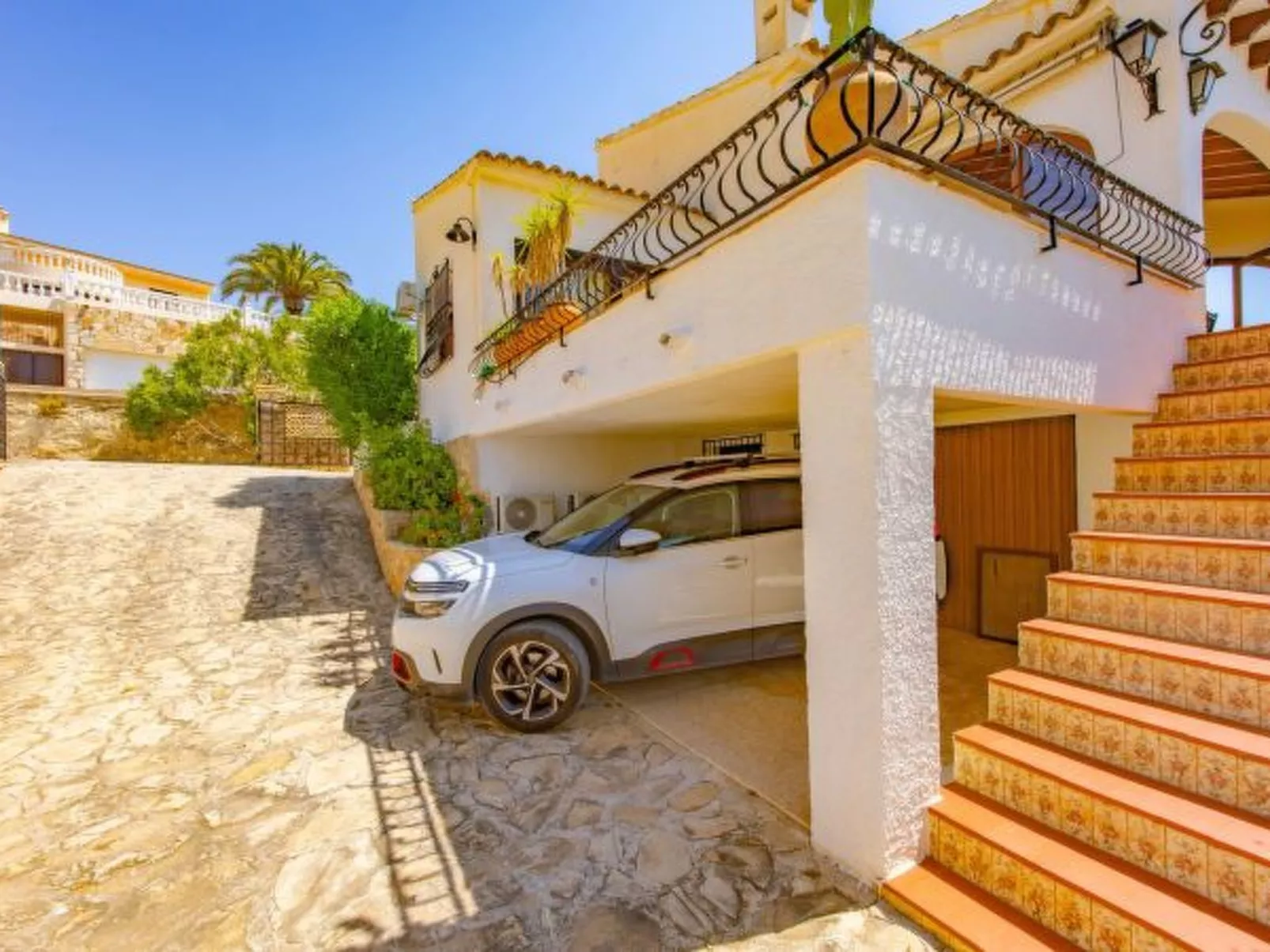 Villa Quimera - PlusHolidays - Image-tags.info