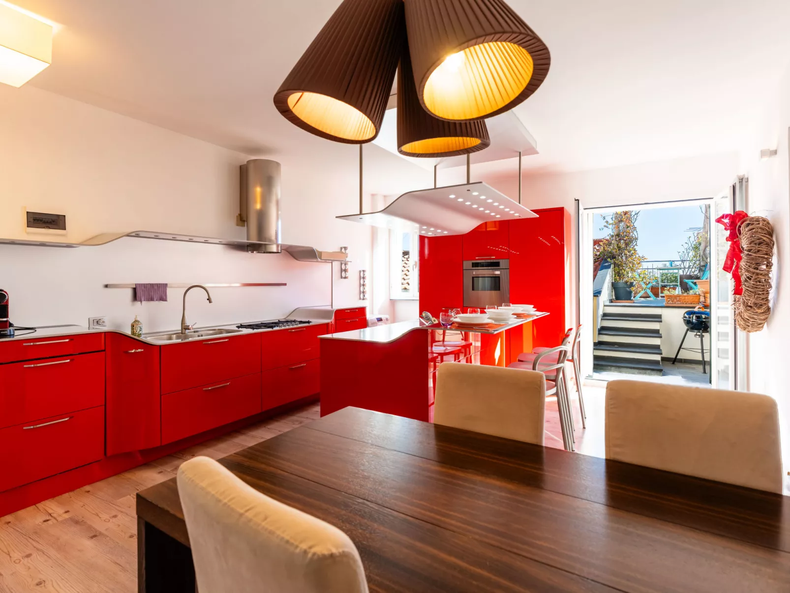 Terrazza con glicine - Binnen