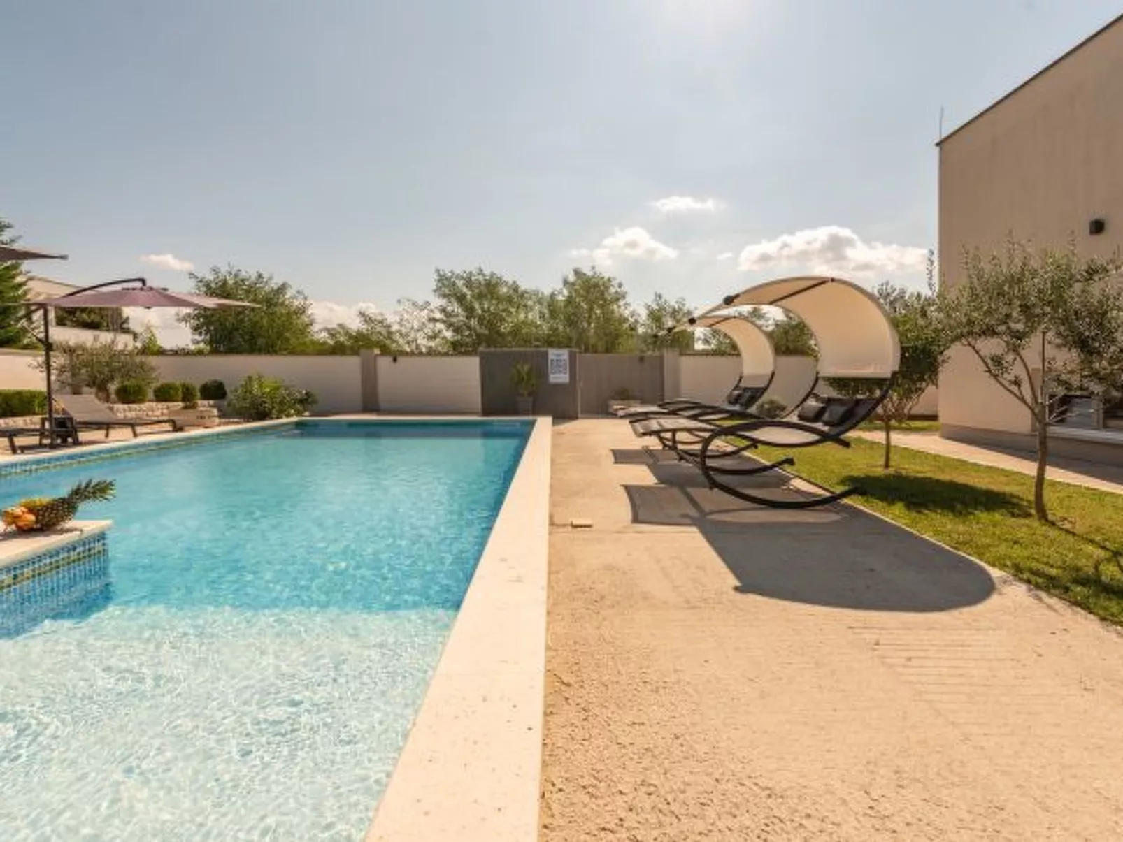 Villa Miranda with pool - Image-tags.info