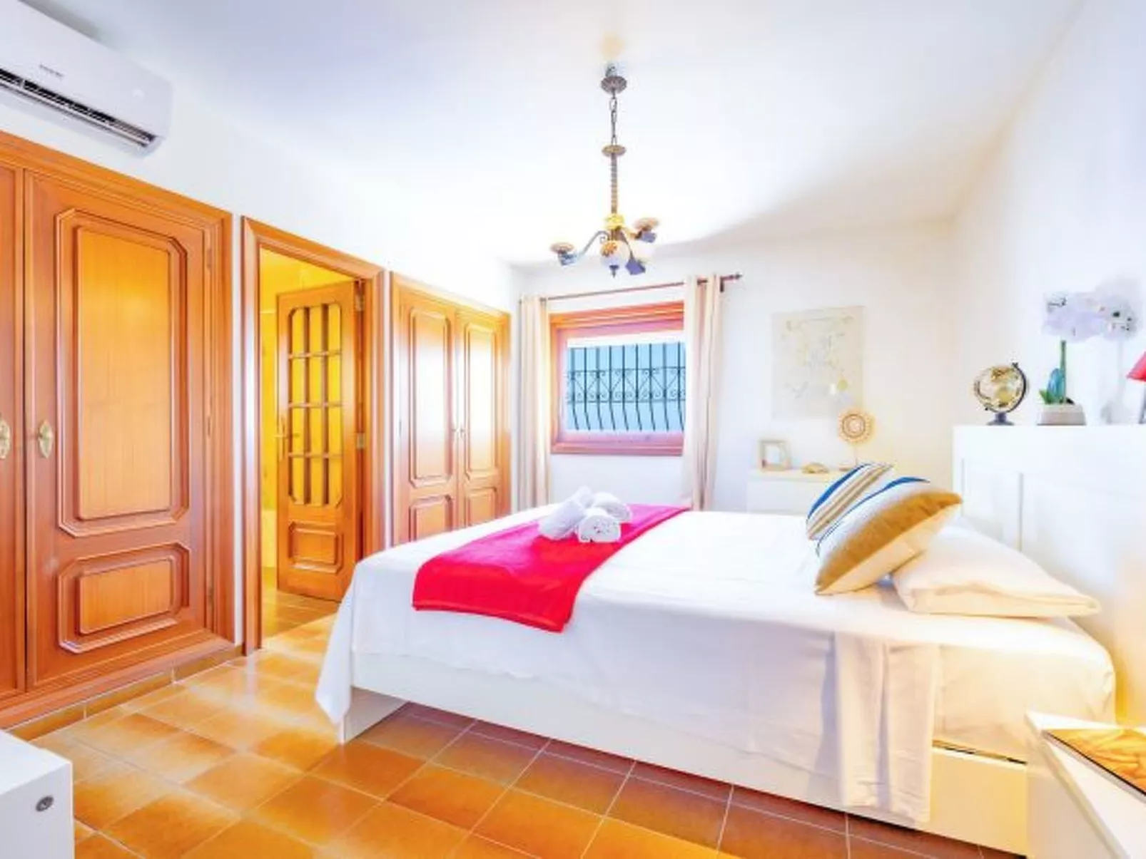 Villa Quimera - PlusHolidays - Image-tags.info