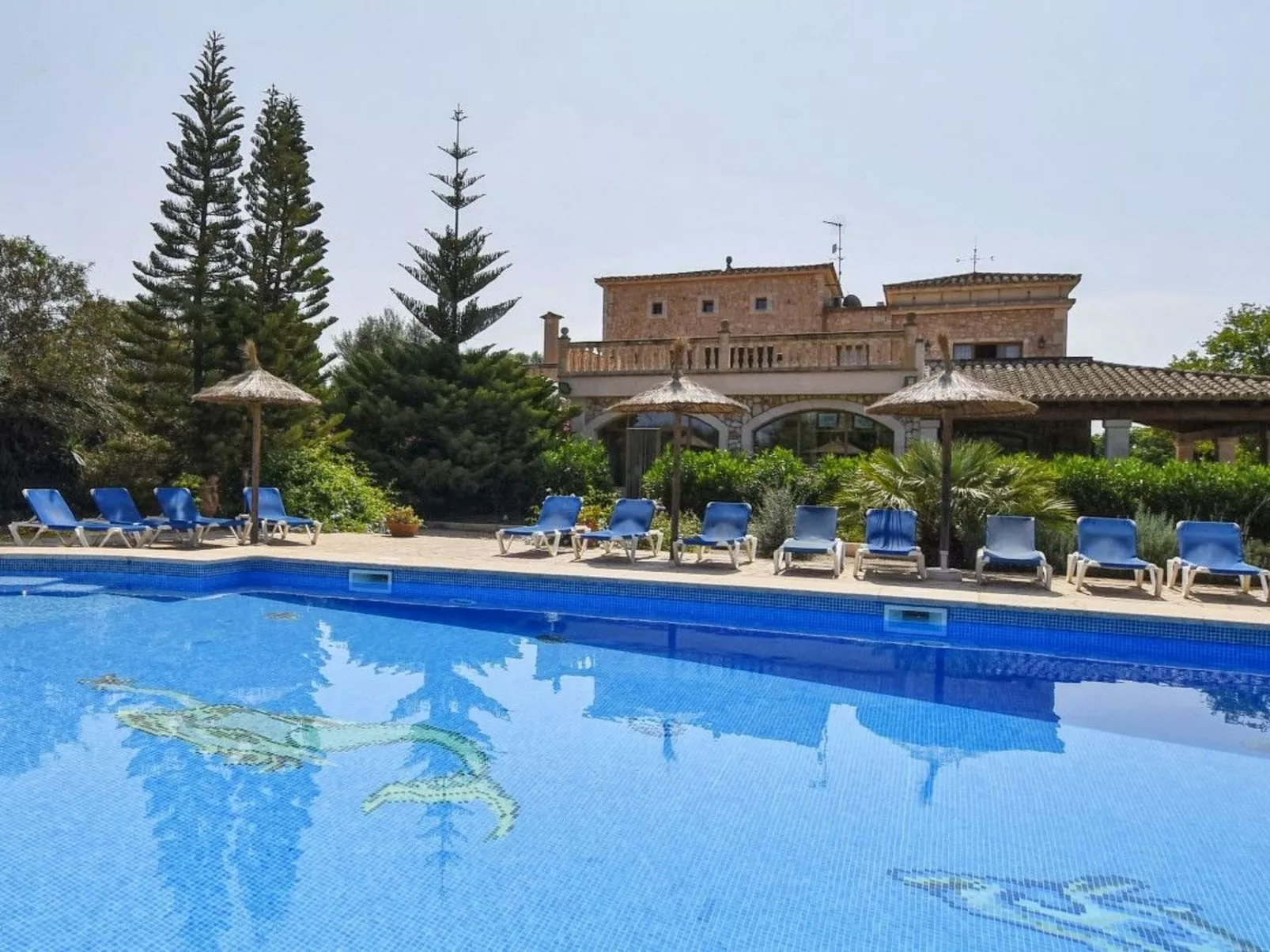 In Campos mit Privatem Pool - Buiten